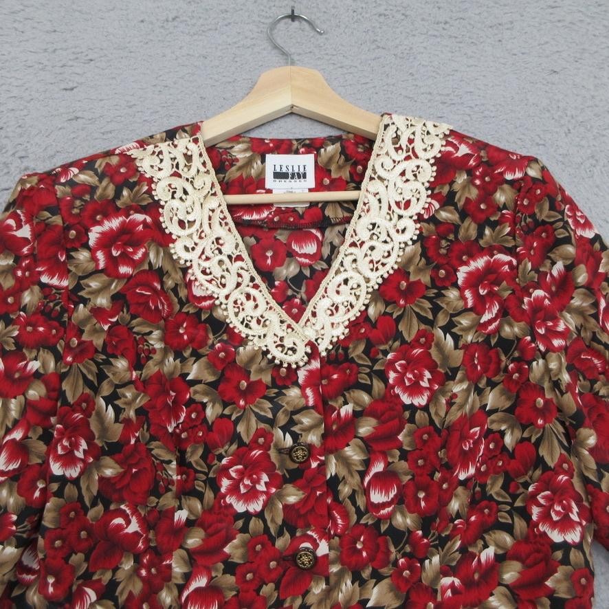 Vtg Leslie Fay Blouse Womens 12 Red Floral Lace Collar Button Front Long Sleeve
