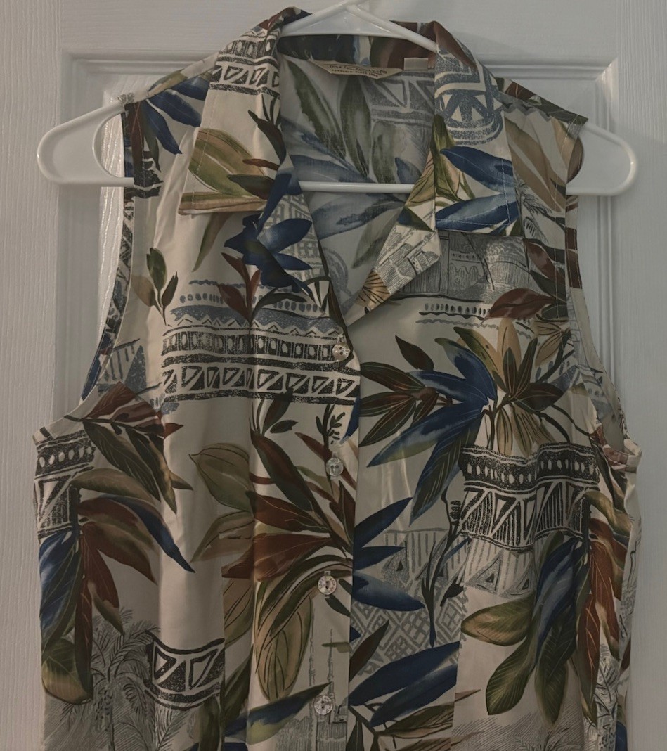 Tori Richard 100% Viscose Hawaiian Button Down Sleeveless Collar Shirt L
