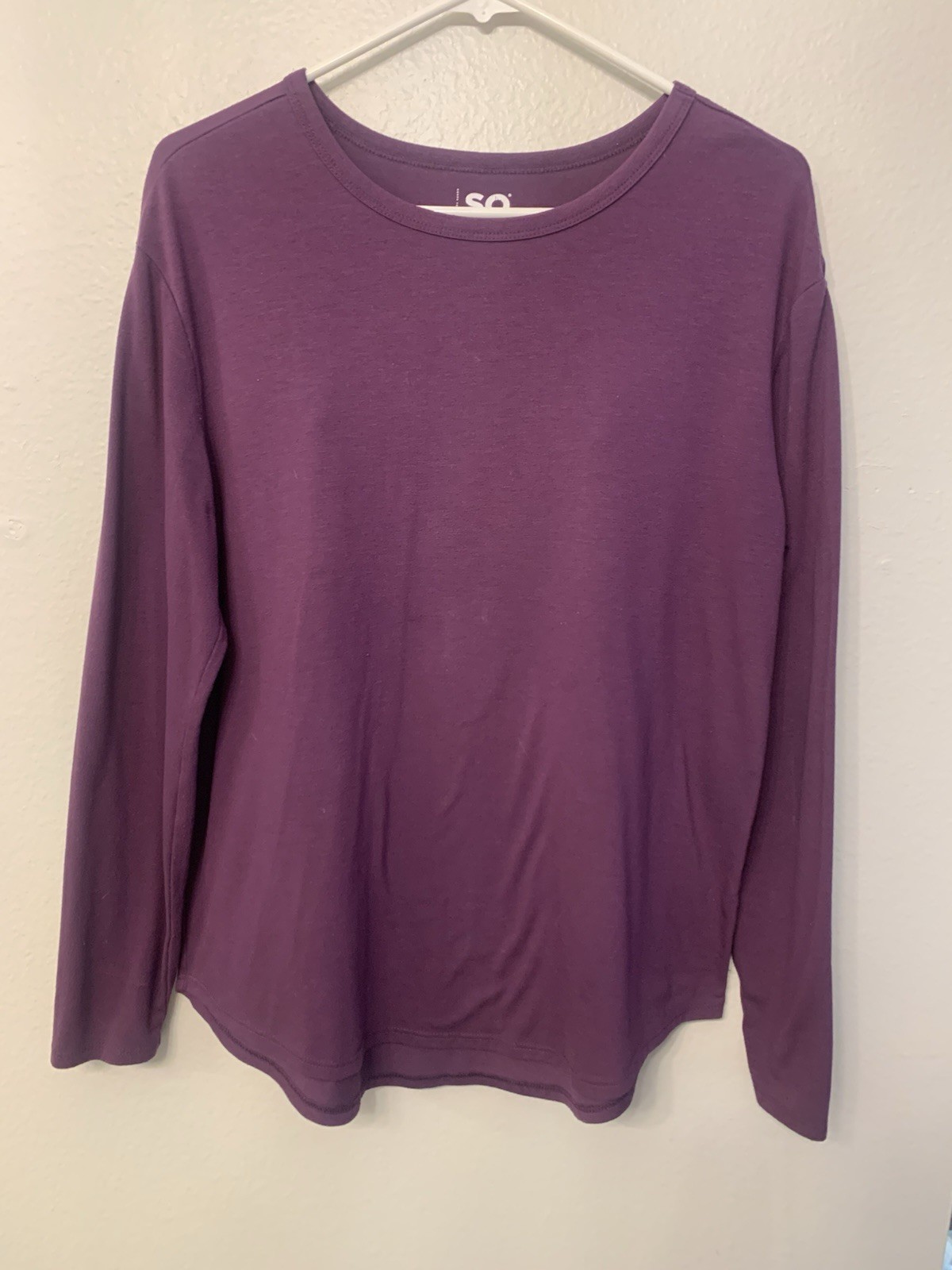 SO Brand Women’s Top, Sz L, Long Sleeve, Pullover, Plum Color, Round Neck,