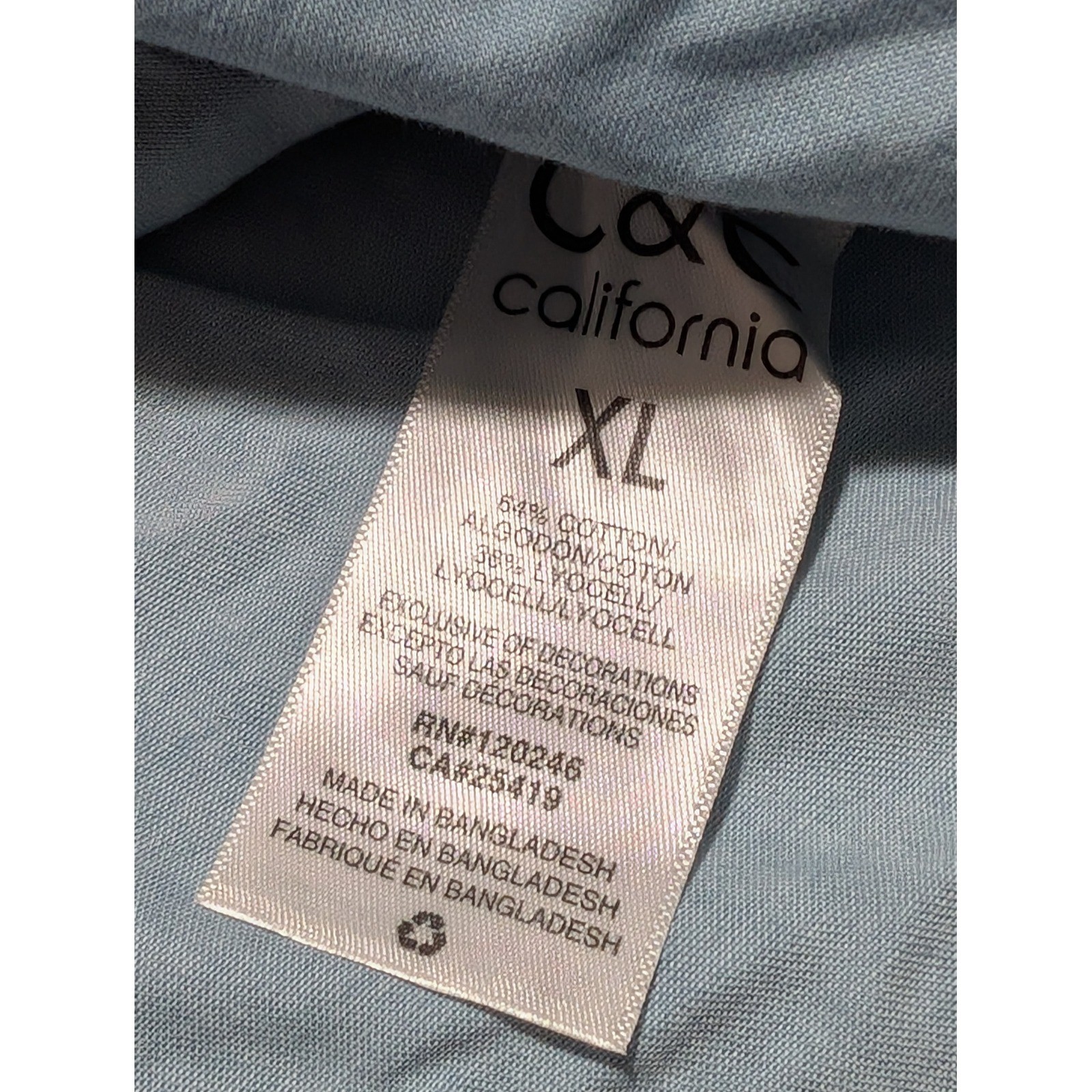 C&C California Button Down Women XL Blue Chambray Long Sleeve Cotton Lyocell