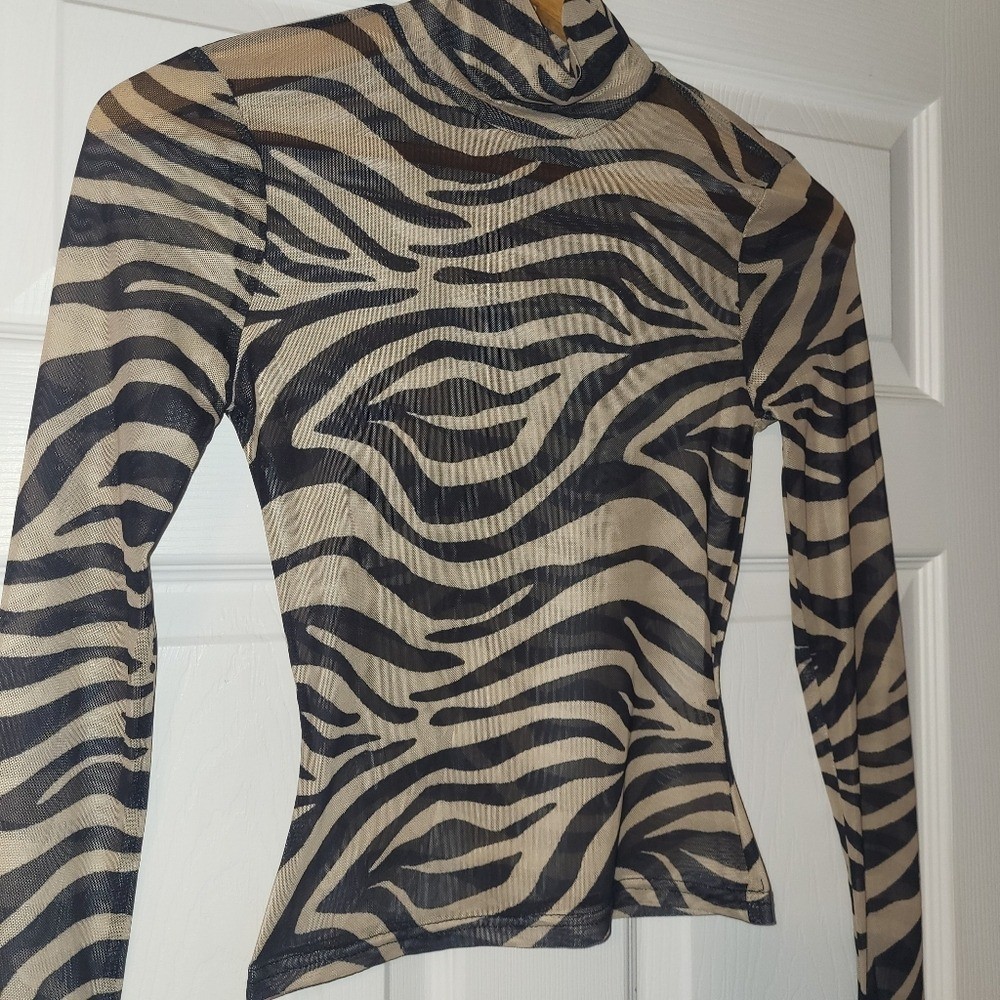 Superdown Kerrie Mesh Top Women’s Size XS Zebra