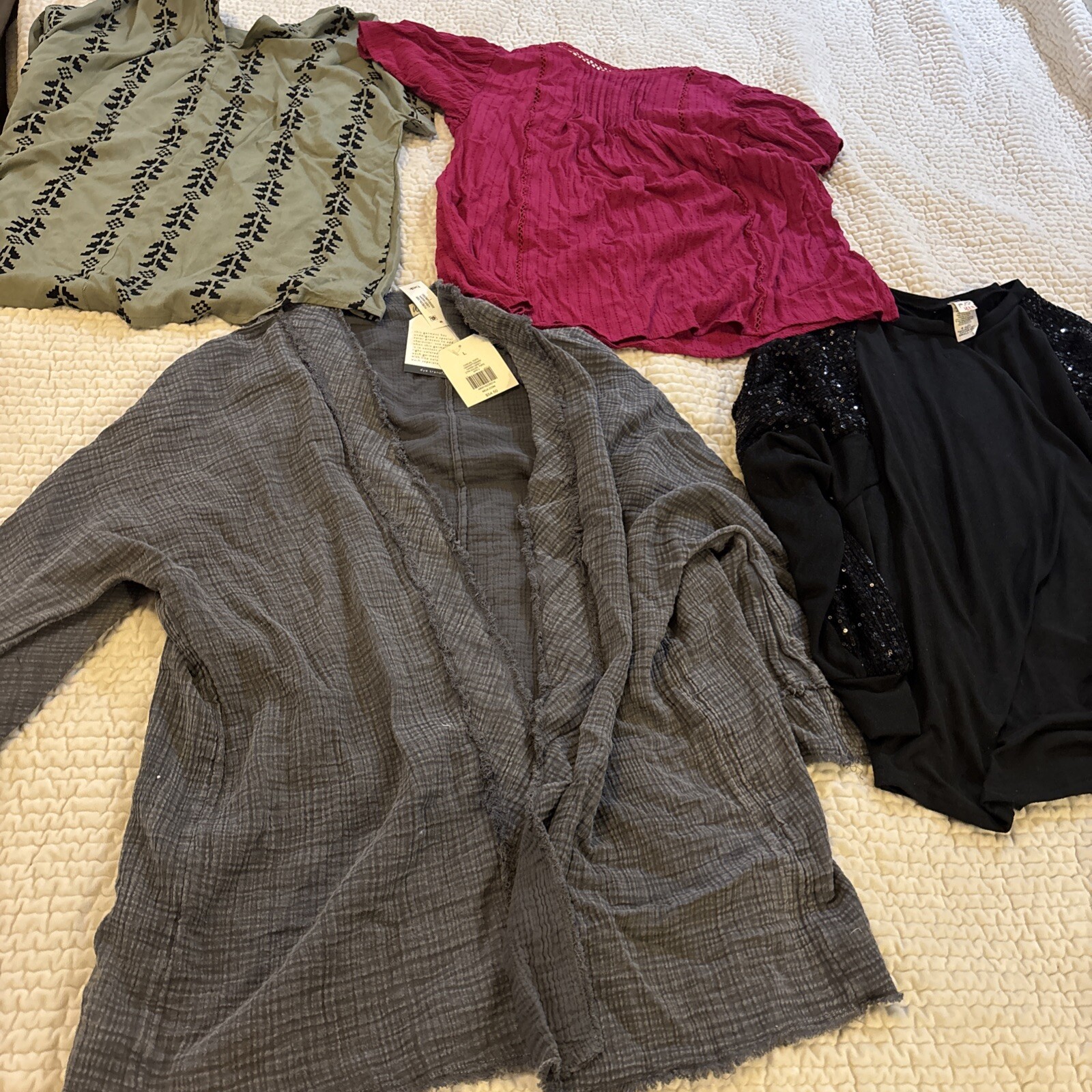 Women’s Blouse/Shirt Small/medium/large Size