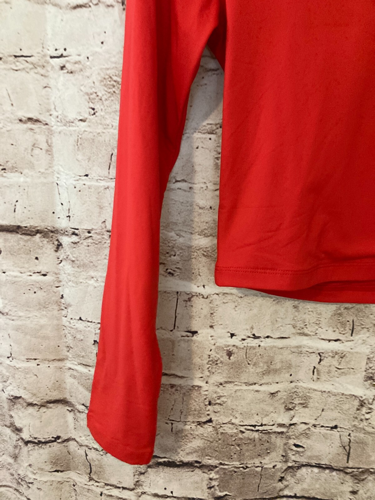 Reoria Crop Top Womens Medium Cropped Red Long Sleeve Ultra Stretch Sweetheart