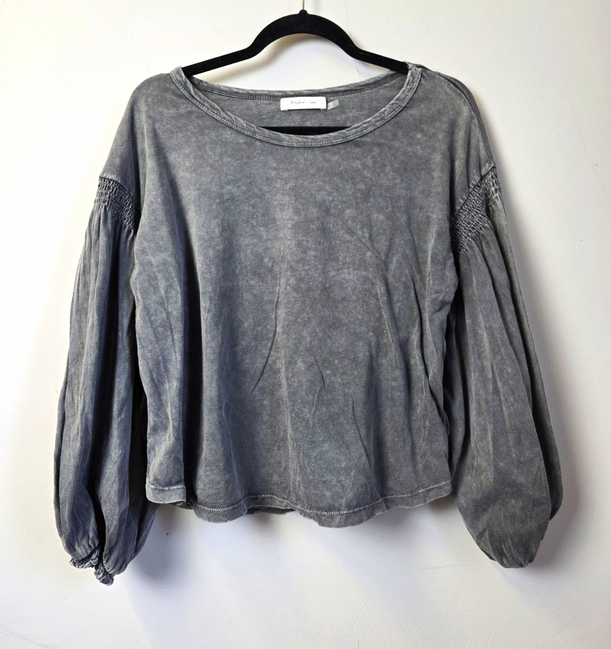 Mustard Seed Women’s Gray Solid Knit Smocked Balloon Sleeve Scoop Neck Top S