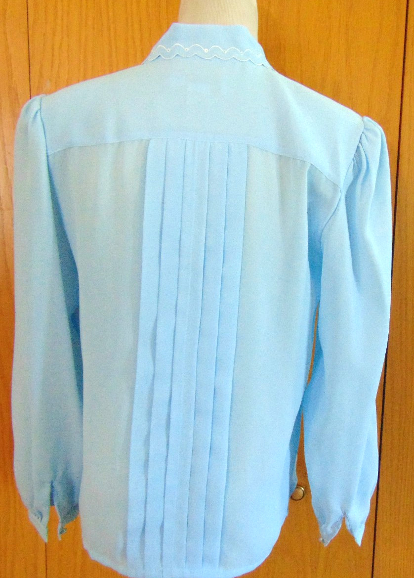 VINTAGE JOSEPHINE WOMENS POLYESTER BLUE PLEATED FLORAL EMBROIDERED BLOUSE~6