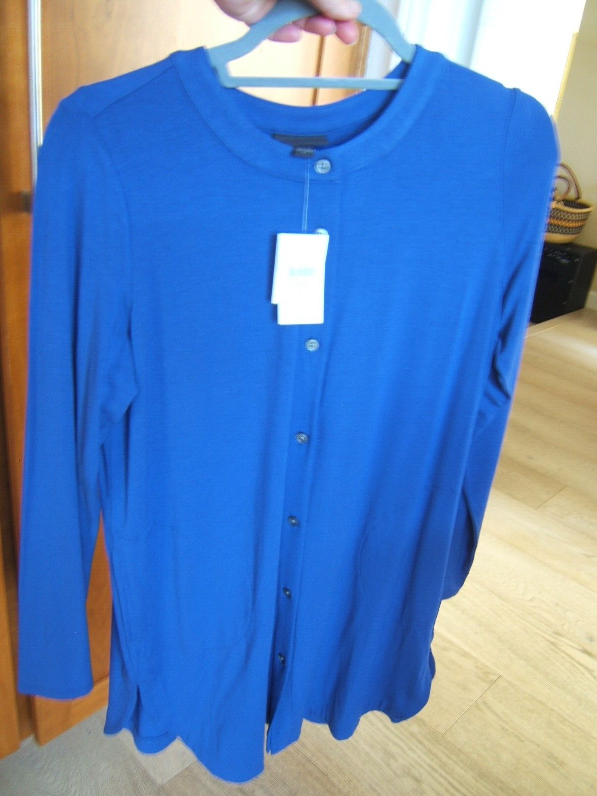 NWT J Jill Long Blue Buttondown Tunic Side Pockets Small 95% Rayon 5% Spandex