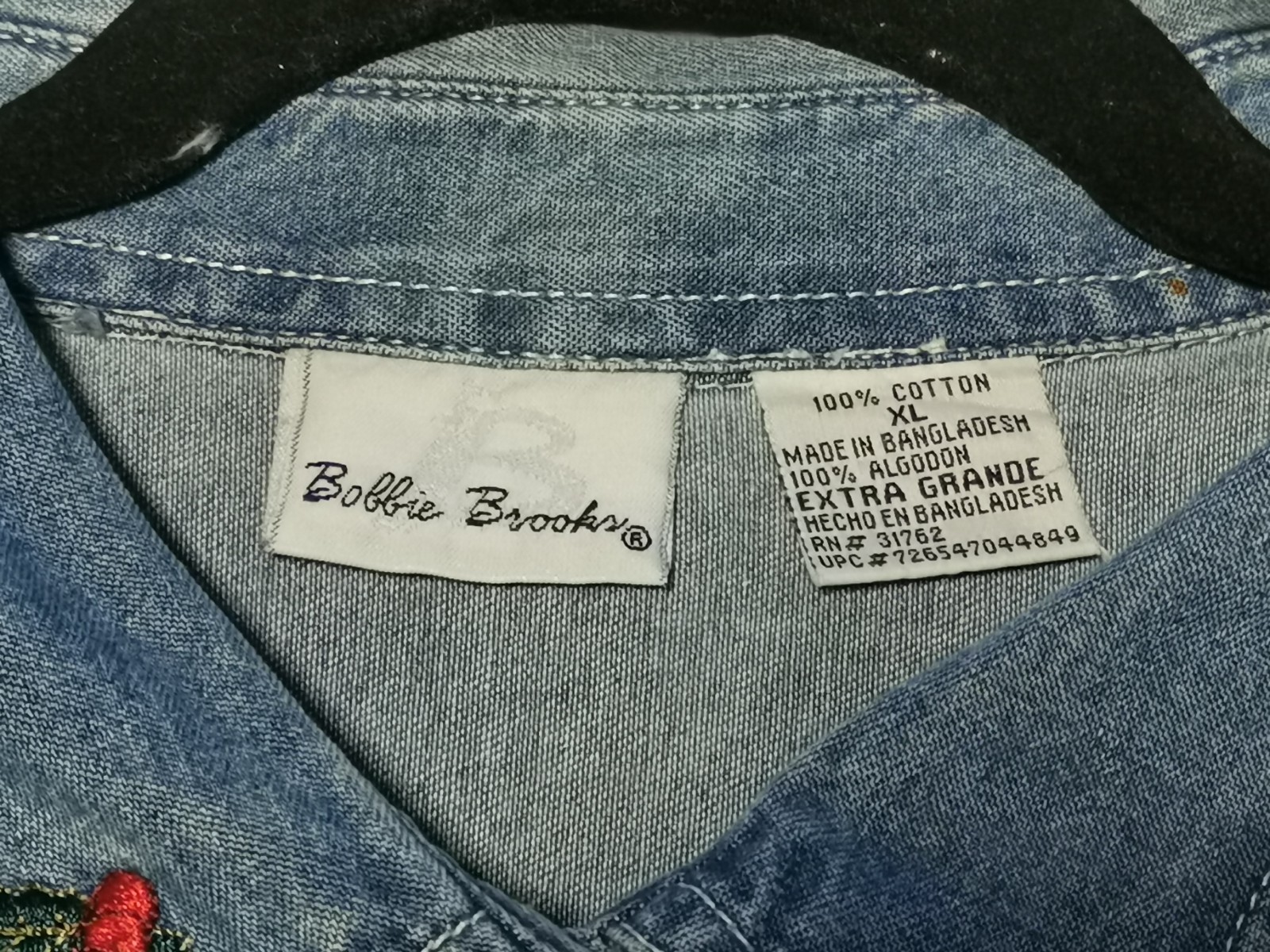 Denim Shirt Size XL Women’s Bobbie Brooke Beautiful Embroidered Vintage 1970s
