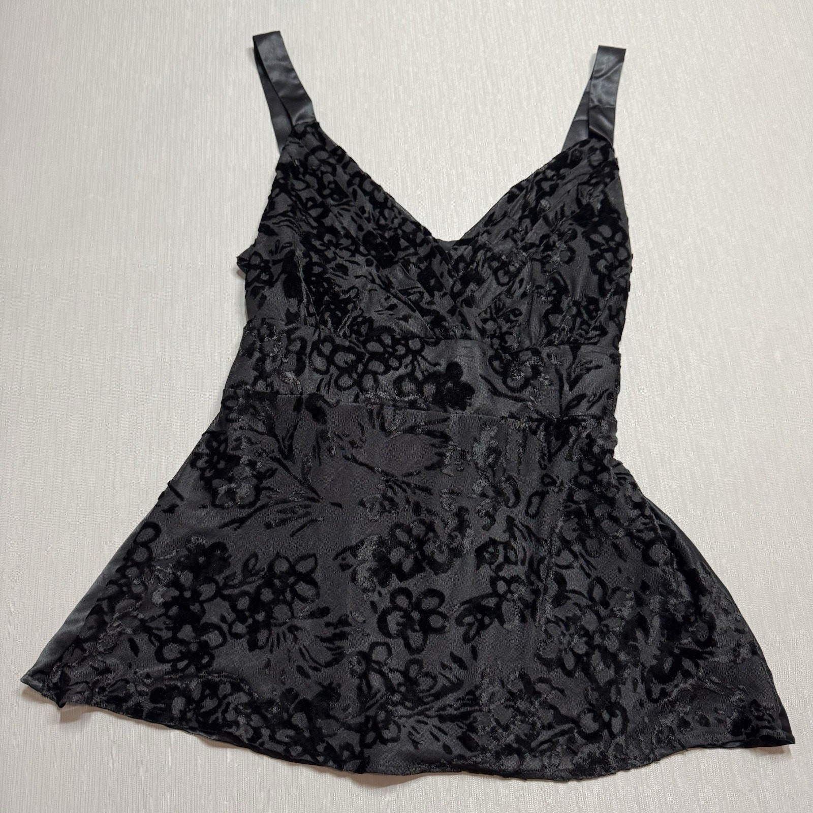 Y2K Mixit Babydoll Velvet Burn Out Cami Surplice Top Size Large Satin Bow Black