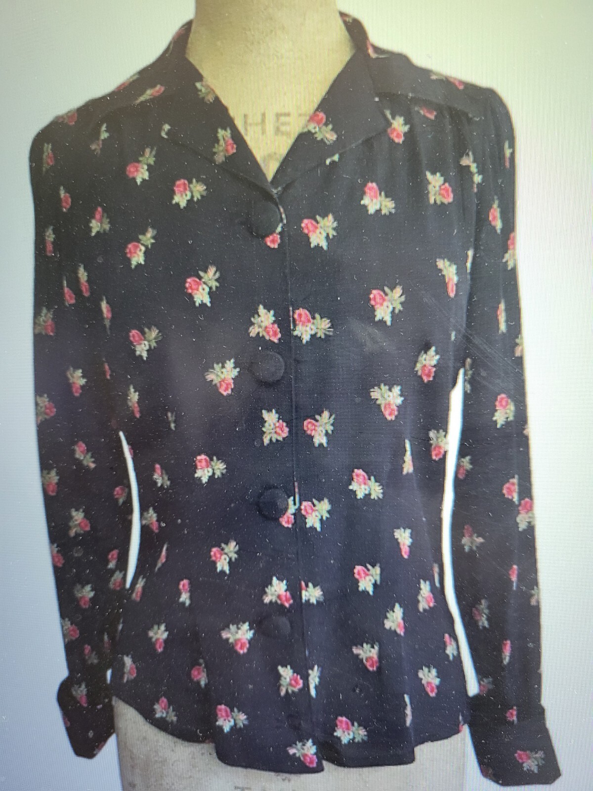 Loco-Lindo Black Floral 1940s Hepburn Button Up Blouse Large