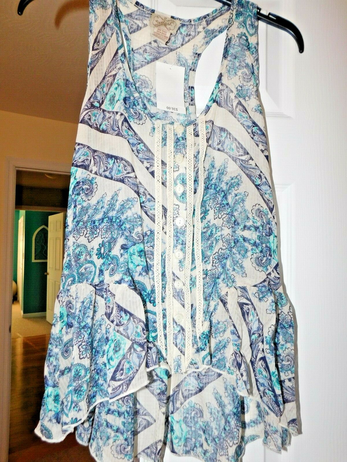 Eyelash Couture, NWT, Size XS, Super Cute Tank, great for layering!
