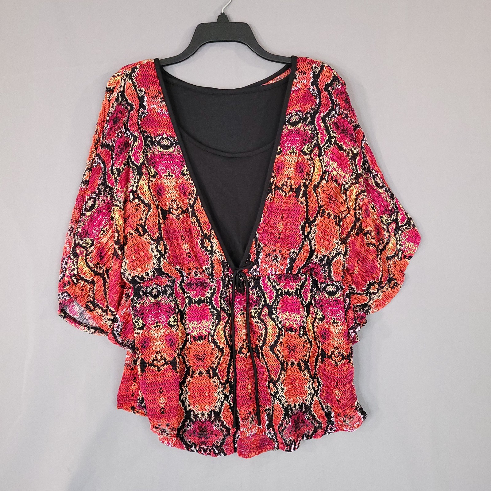 Cato Women’s XL Red Orange Black Lace Knit Top V-Neck Tie Front
