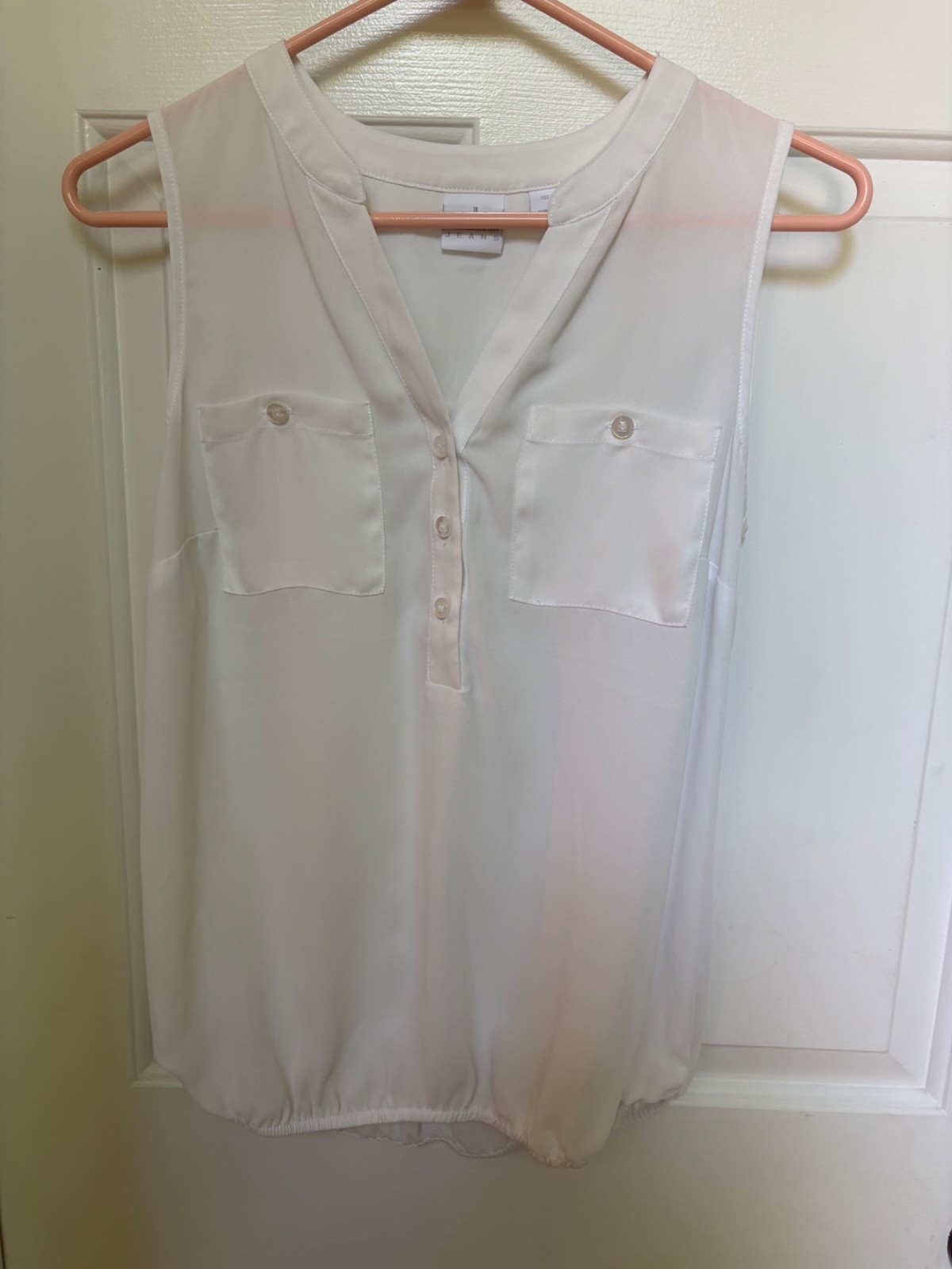 SOHO NY And Company jeans blouse women White Sleeveless Sz XS