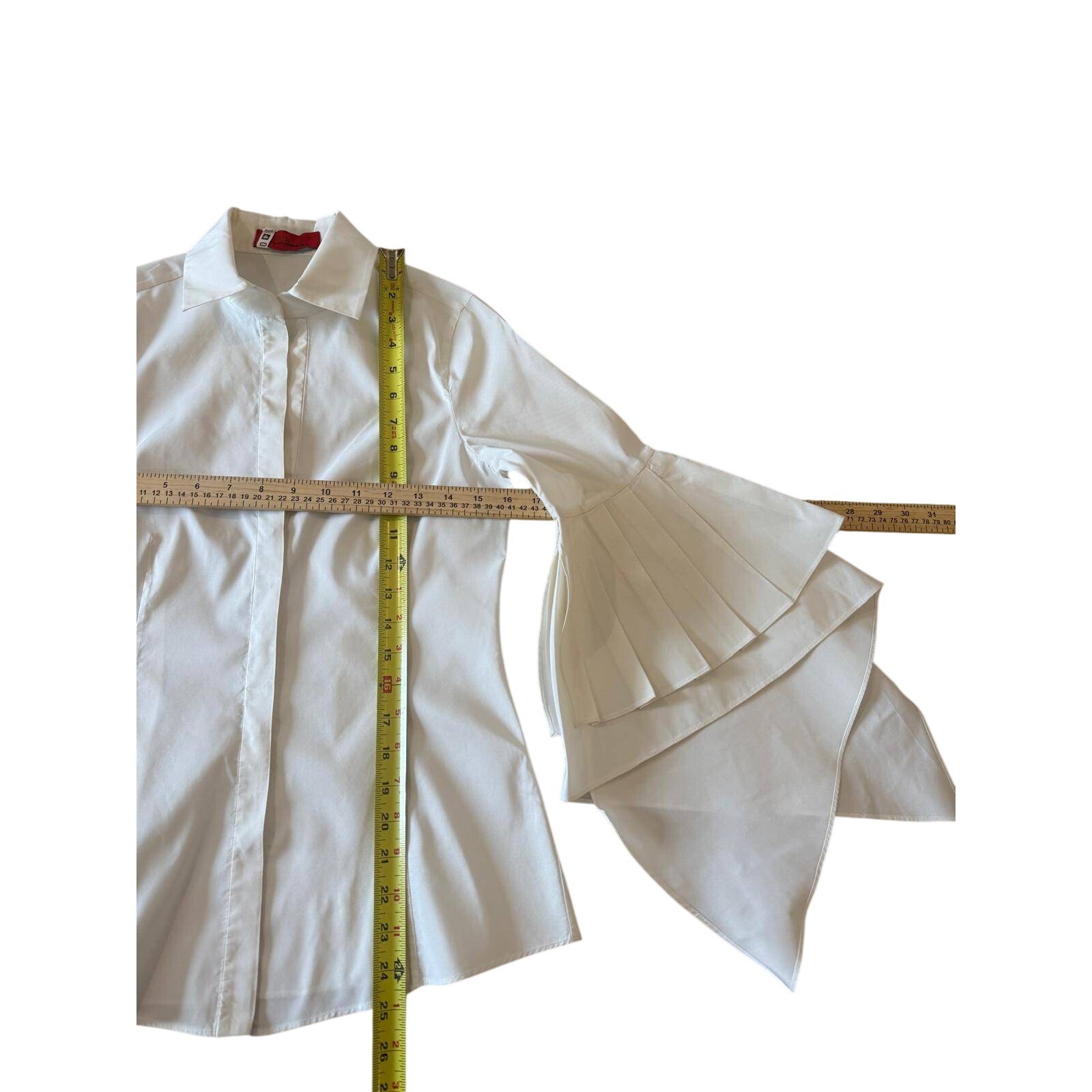 Carolina Herrera White Tiered Pleated Bell Sleeve Button Down Blouse Size 2