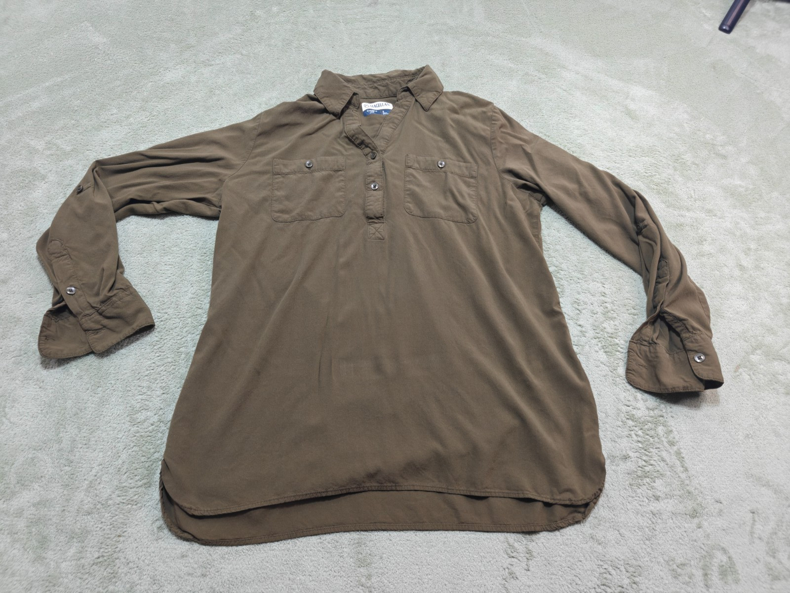 Magellan Outdoors Shirt Womens L Brown Polyester Long Sleeve Roll Tab Fishing Te