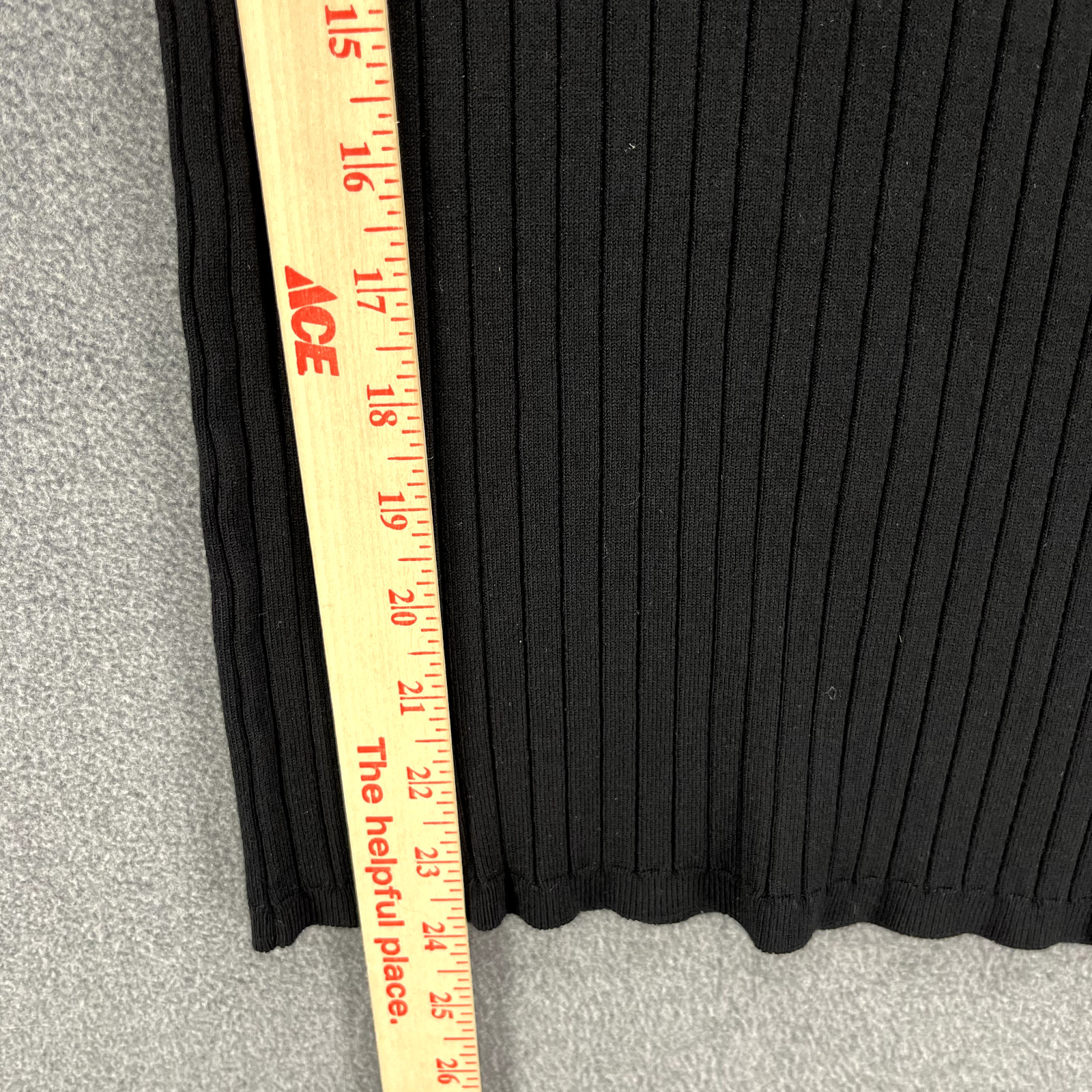 525 America Top Womens Small Black Mock Neck stretch short sleeve knit sweater