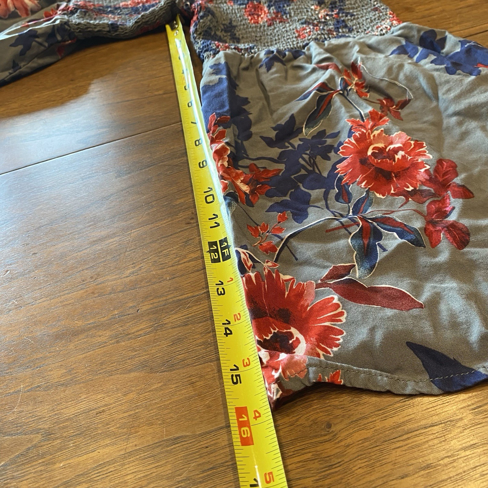 TORRID 3 Cold Shoulder Strap Top Womens 22/24 Floral Bell Sleeve Boho Blouse