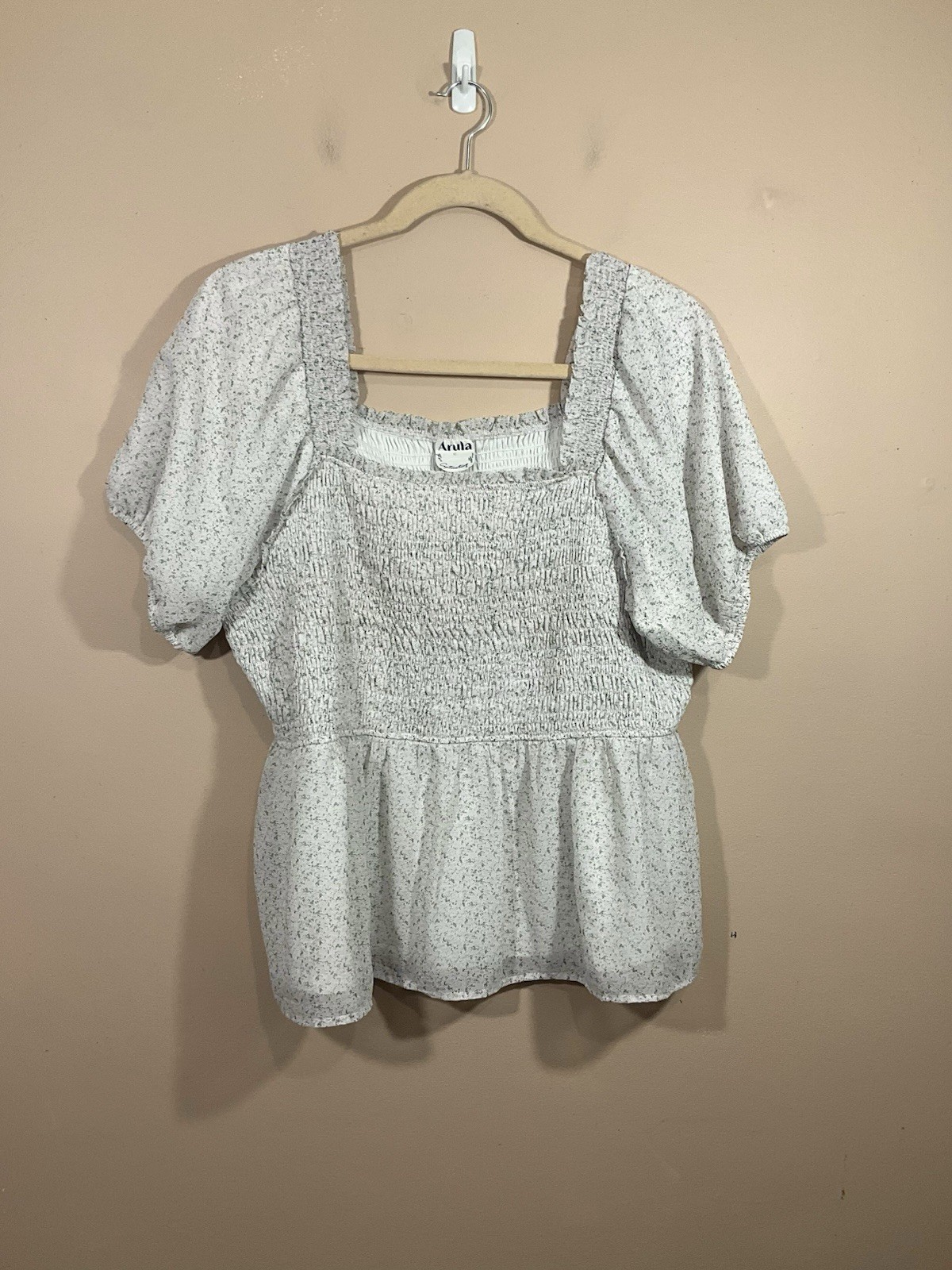 Arula Floral Smocked Shirt Size C White Cottage Fairy Puff Sleeve Prairie Boho