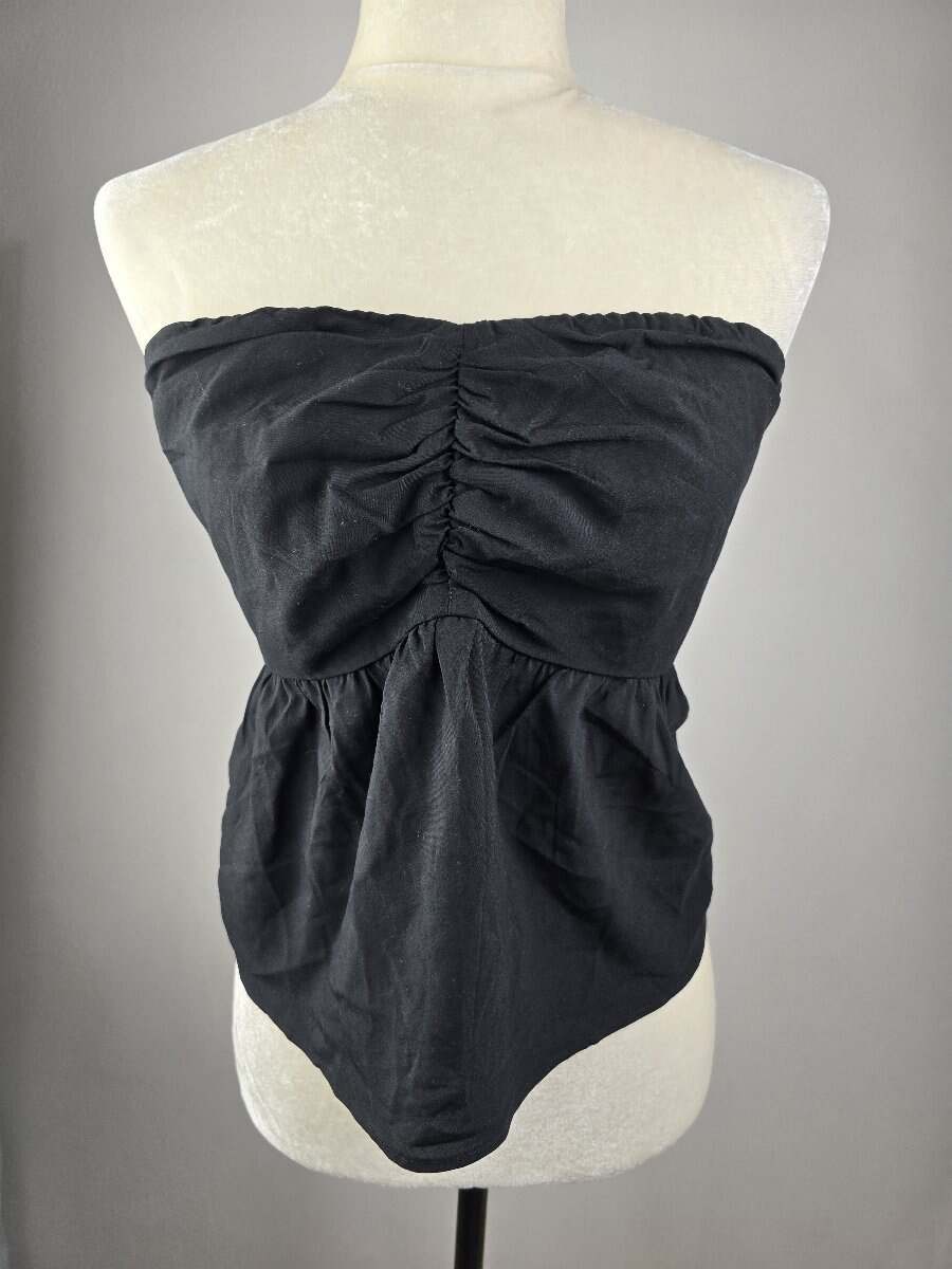 NWT! EXPRESS Size Large Women’s Black Dressy Crop Top Grip