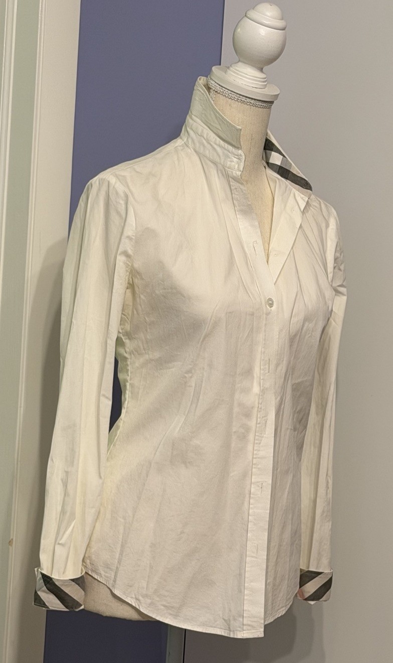 Burberry London White Button Front Shirt XS US 2 Nova Check Collar Cuffs