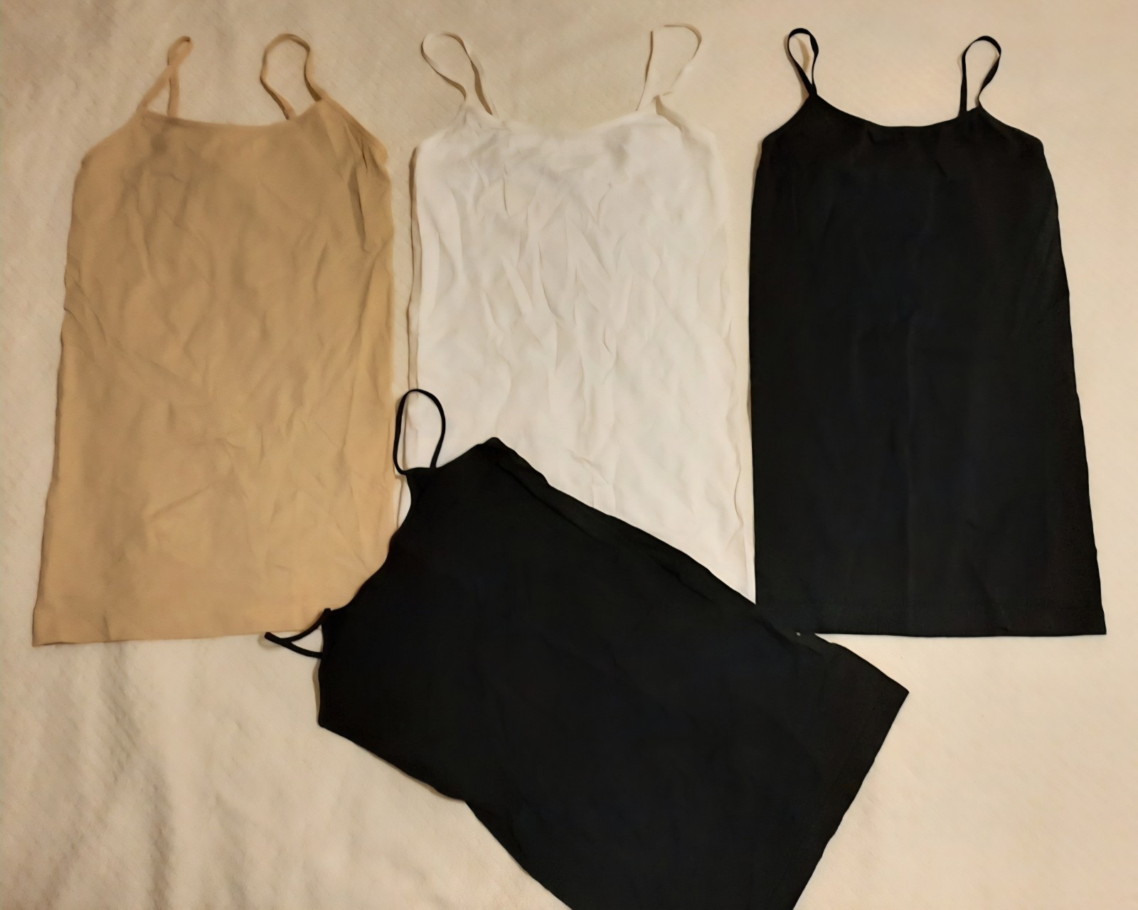 Seamless Shaping Camisoles/Spaghetti Strap Bundle of 4