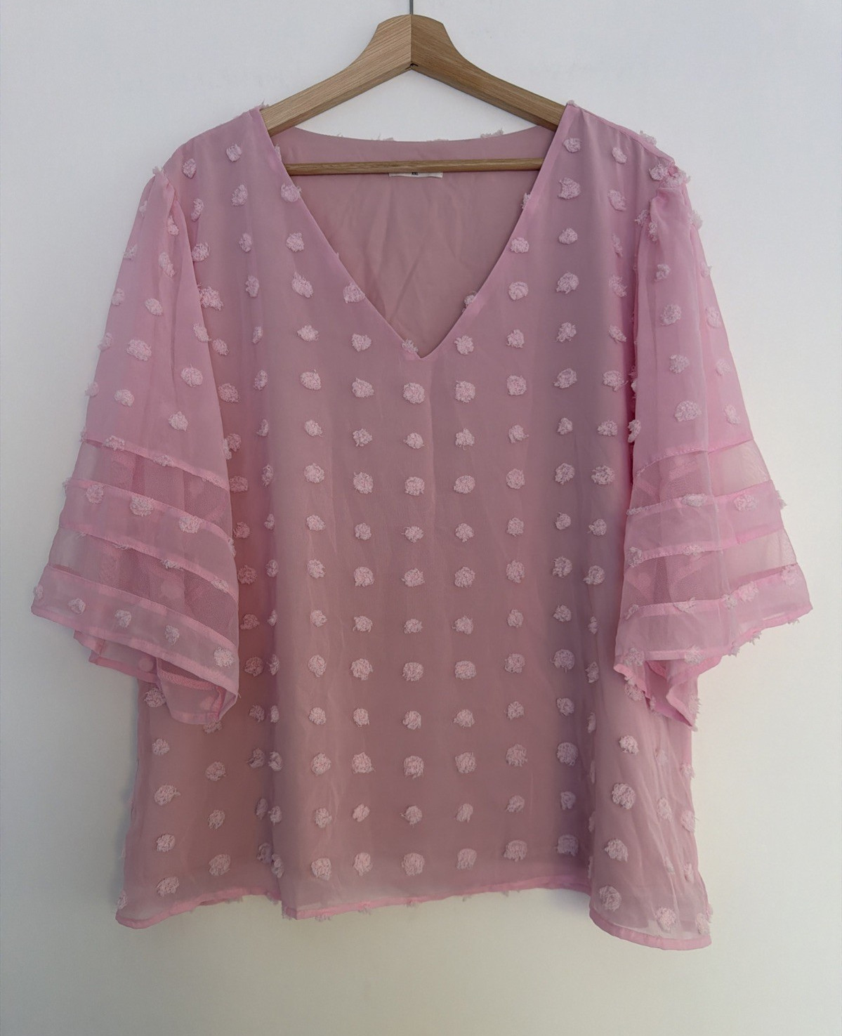 Blooming Jelly Women’s Pink Chiffon Blouse Size XXL Pom Pom V-Neck Lined Flowy