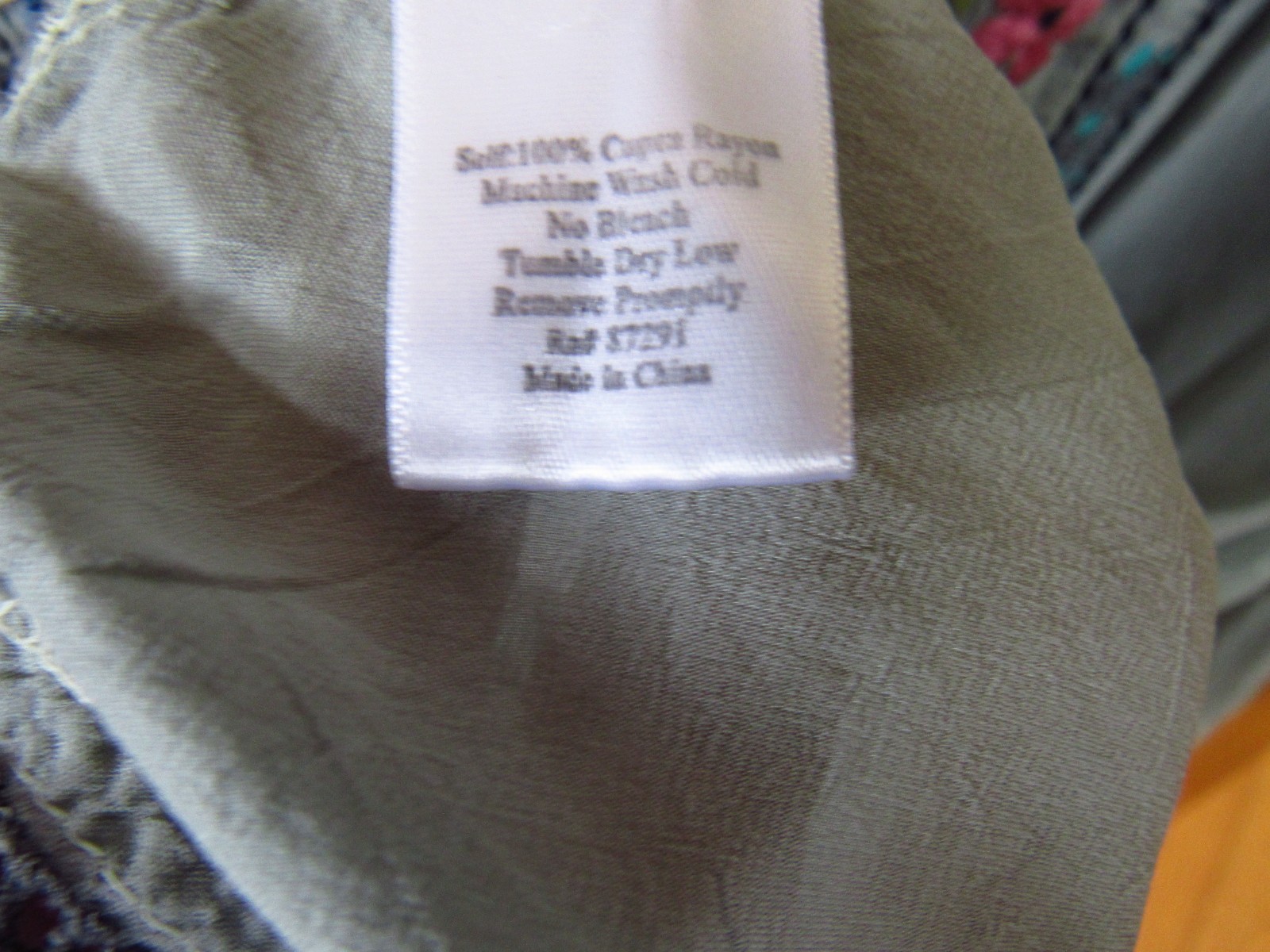 Johnny Was Kabuki Tunic Top M Embroidered Rayon Blouse Sea Green Long-Sleeve EUC