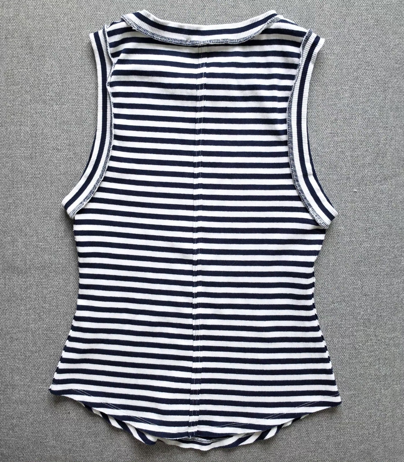 Entro M Navy White Striped Ribbed Knit Round Neck Sleeveless Stretch Tank Top