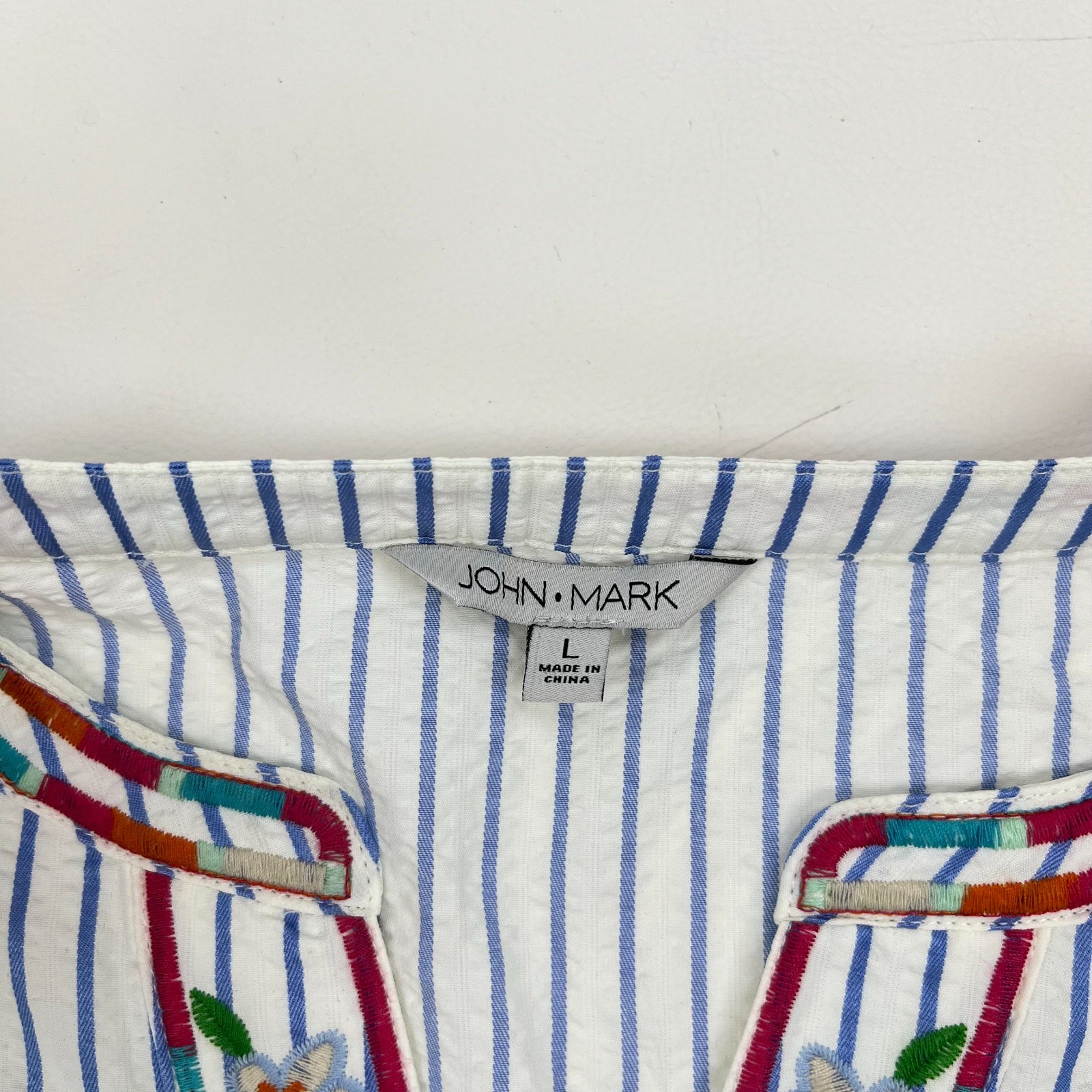 NWOT John Mark Embroidered Floral Stripe 3/4 Sleeves Top Blouse Shirt Size L