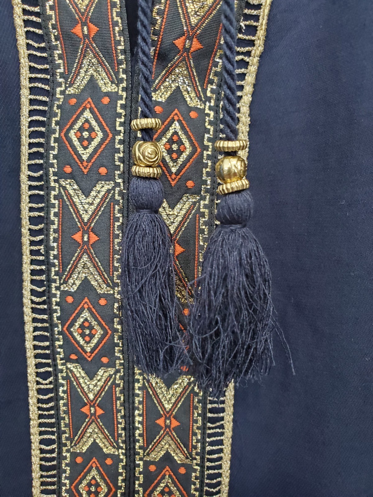 Chico’s Blue Aztec Embroidered Panels Tie-Neck Tasseled Boho Blouse Size 1 MED