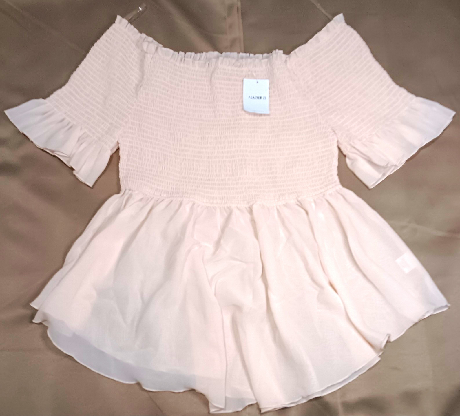 Forever 21 Women’s Plus 2X White Solid Smocked Off-Shoulder Peplum Blouse