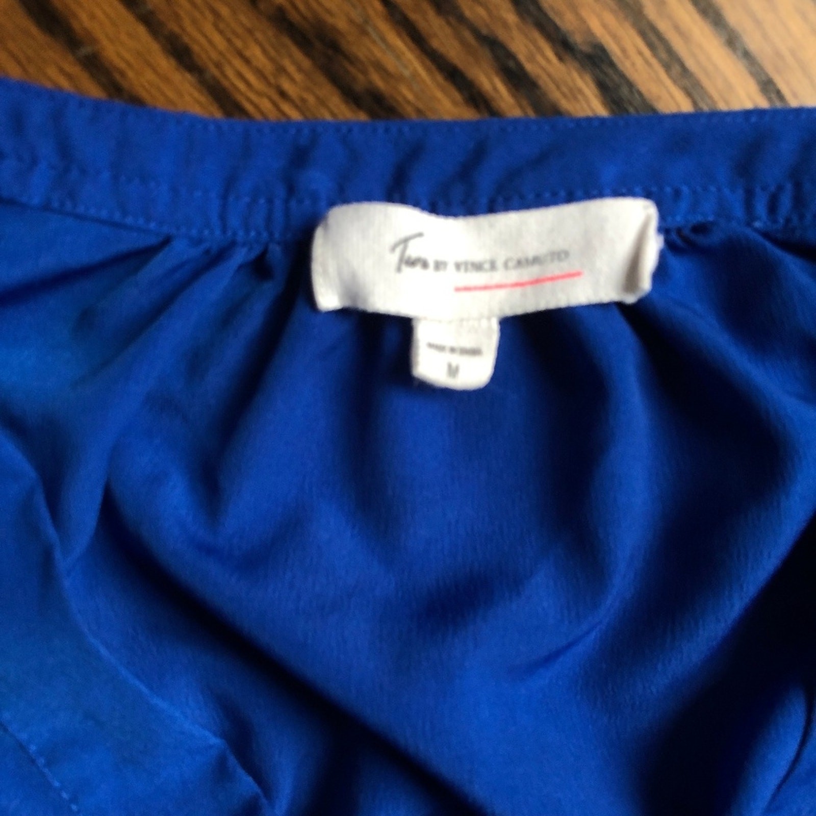 Two by Vince Camuto Blue Split Neck Blouse, M EUC