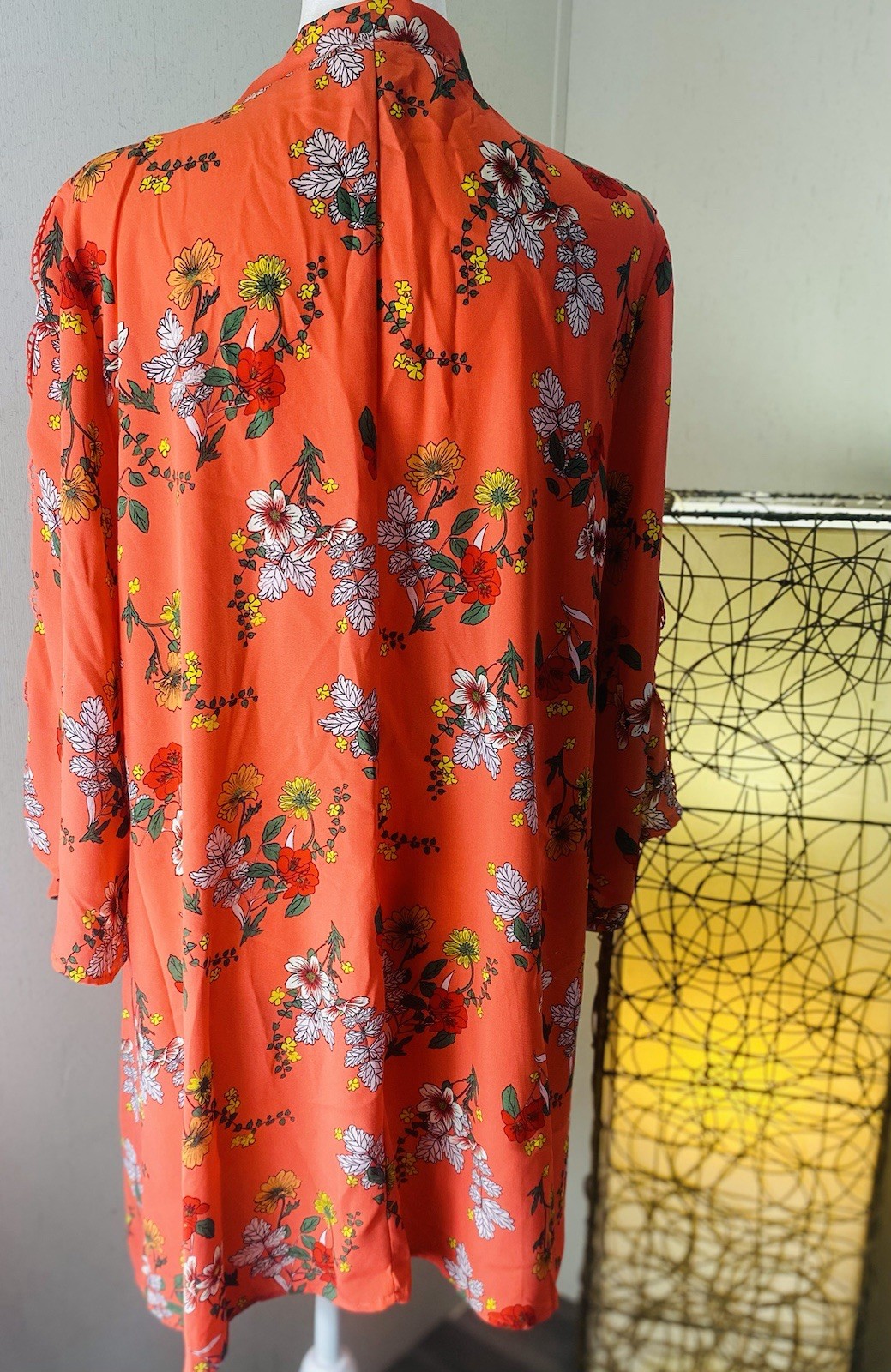 Time and Tru Women’s Orange Multicolor Floral V-Neck Open Kimono Lace Sleeves