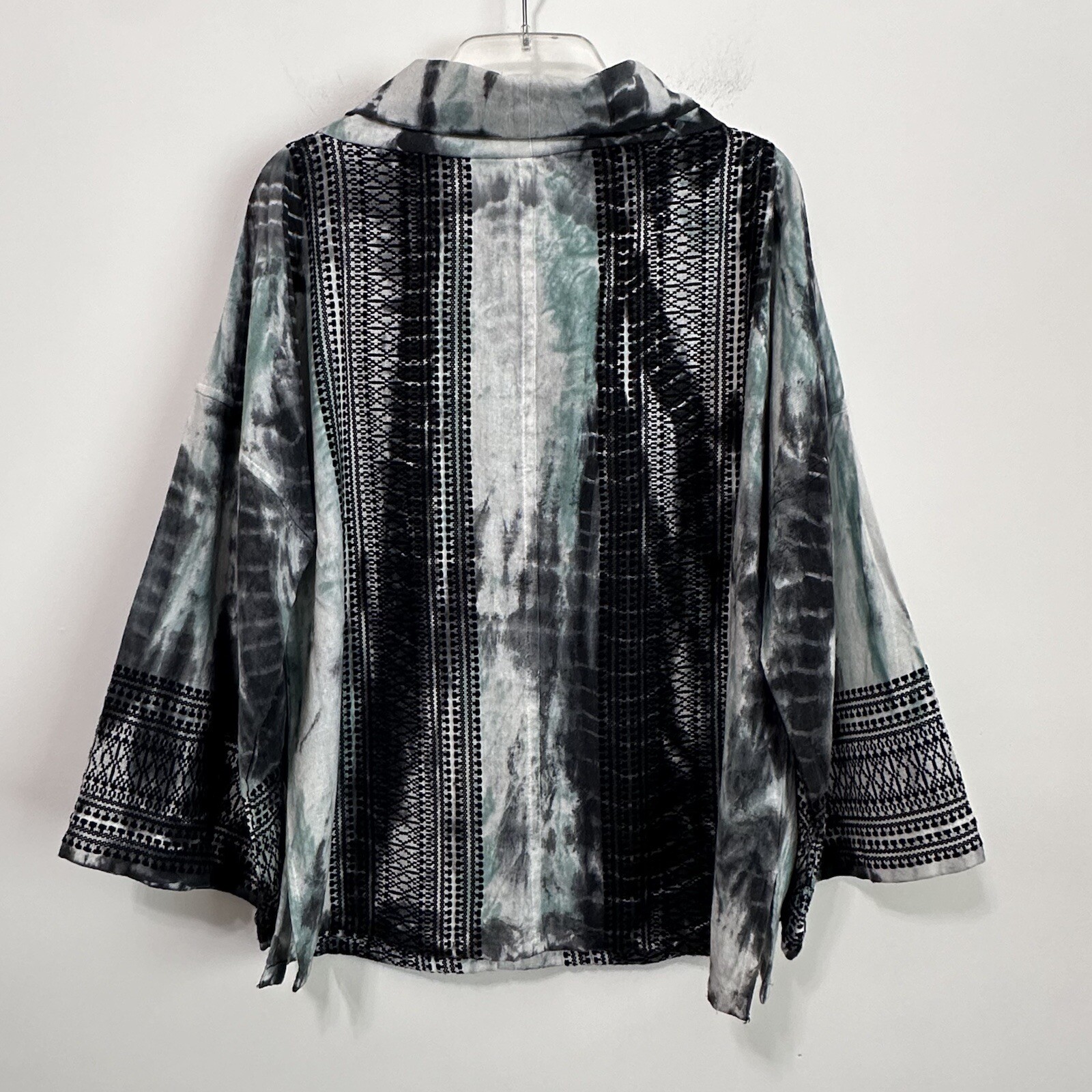 Ivy Jane Funnel Neck Top S/M Tie Dyed Embroidered Baja Anthropologie Shirt