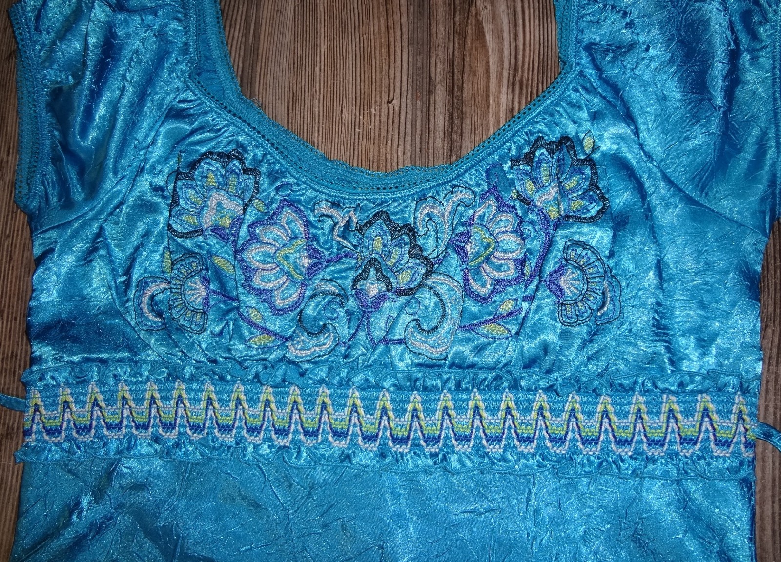 Y2K Turquoise Embroidered Empire Waist Cap Sleeve Womens Sz Medium Boho