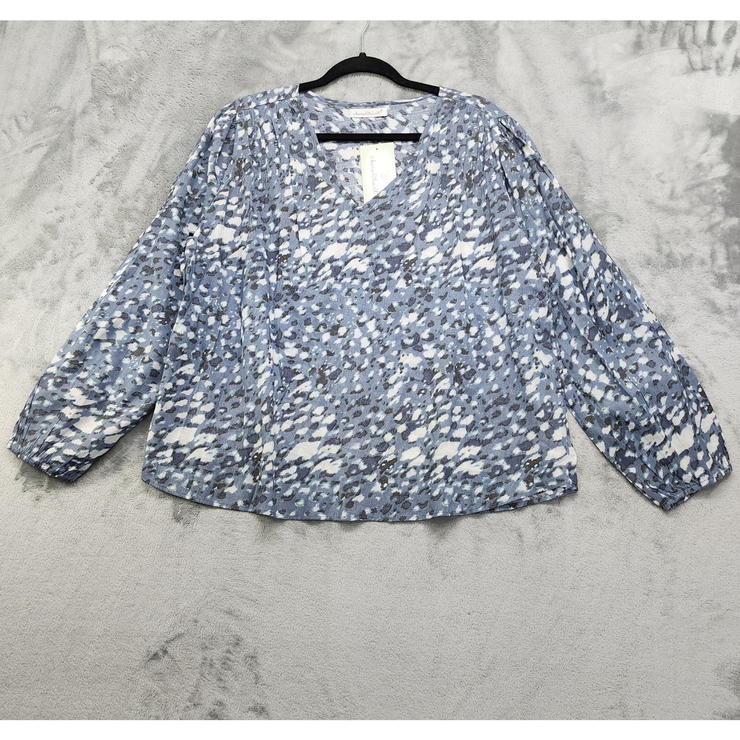 NEW Keren Hart Top Womens Size L Blue White Black V-Neck Balloon Sleeve Office