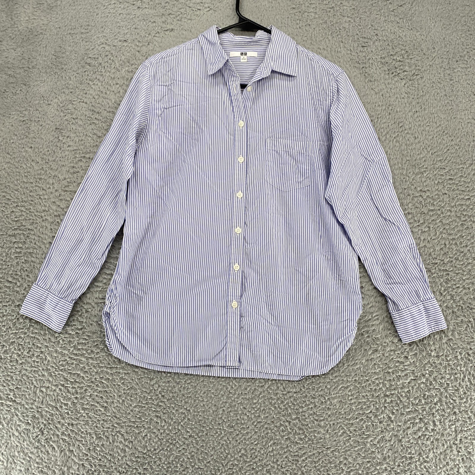 Uniqlo Shirt Womens Small Blue White Striped Button Front Office Corporate Work
