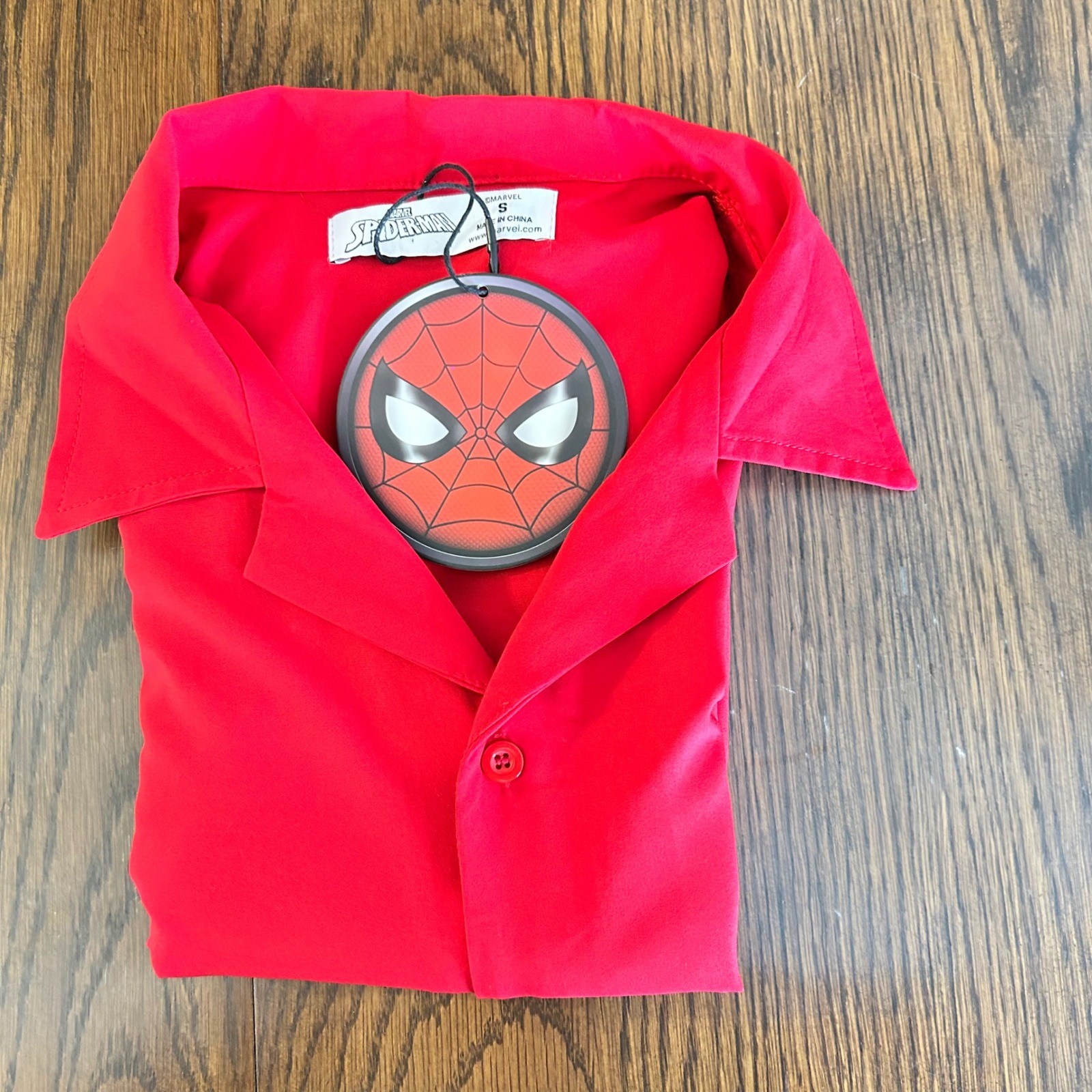 Marvel Spider-Man Red Button Down Shirt Short Sleeve Camp Collar SmalLRED