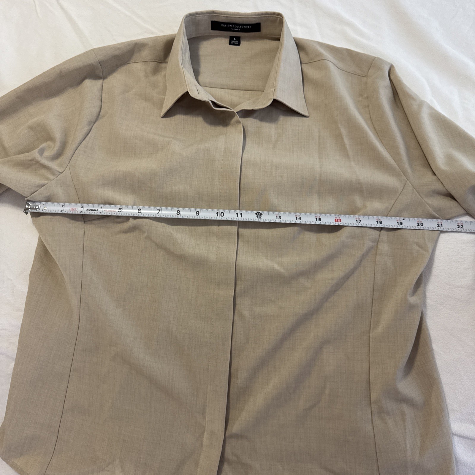 DESIGN COLLECTIVE by Cintas Cream Button Front Shirt Blouse Women’s Size L