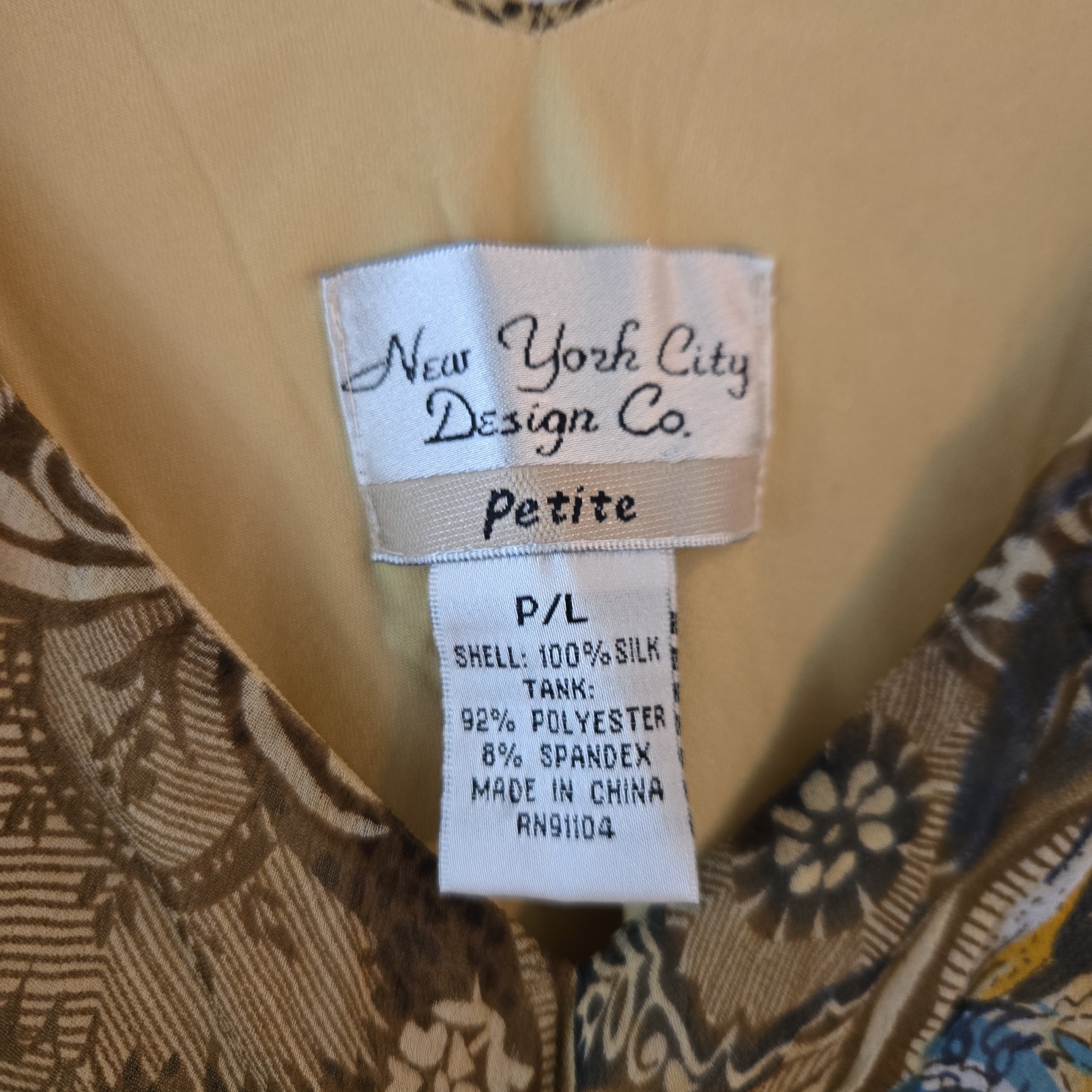 Lot of 11 Women’s Large Mixed Brands and Colors Sleeveless & Short Sleeve Shirts