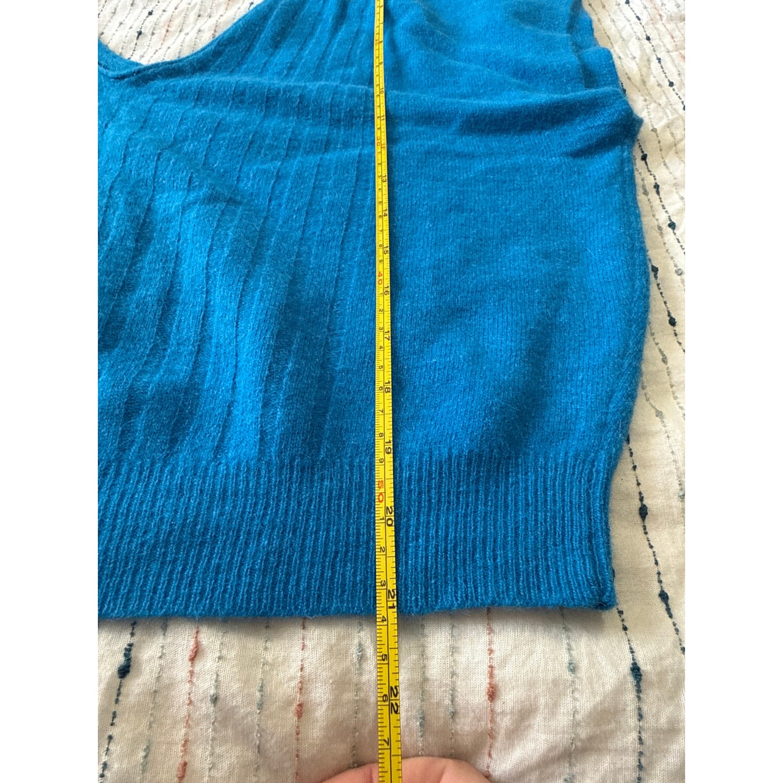 VTG Sweater Teas Lambswool Angora Rabbit Deep V Neck Sweater Vest Blue Womens L
