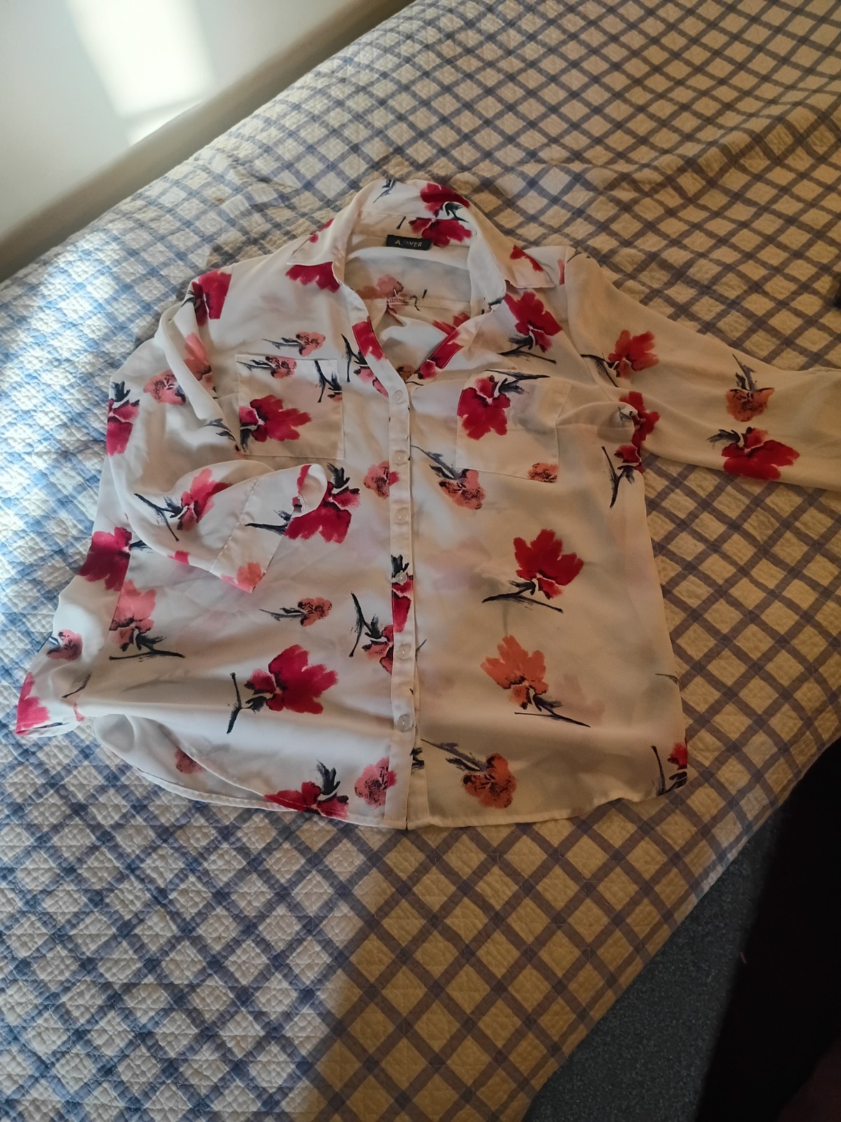 A. BYER Women’s Floral Collared Button-Up 3/4 Sleeve Blouse White Size L