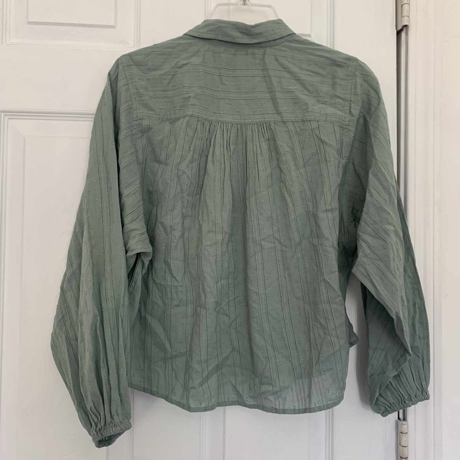 American Eagle Top Womens Small Green Balloon Sleeve Collared Peasant Blouse NWT