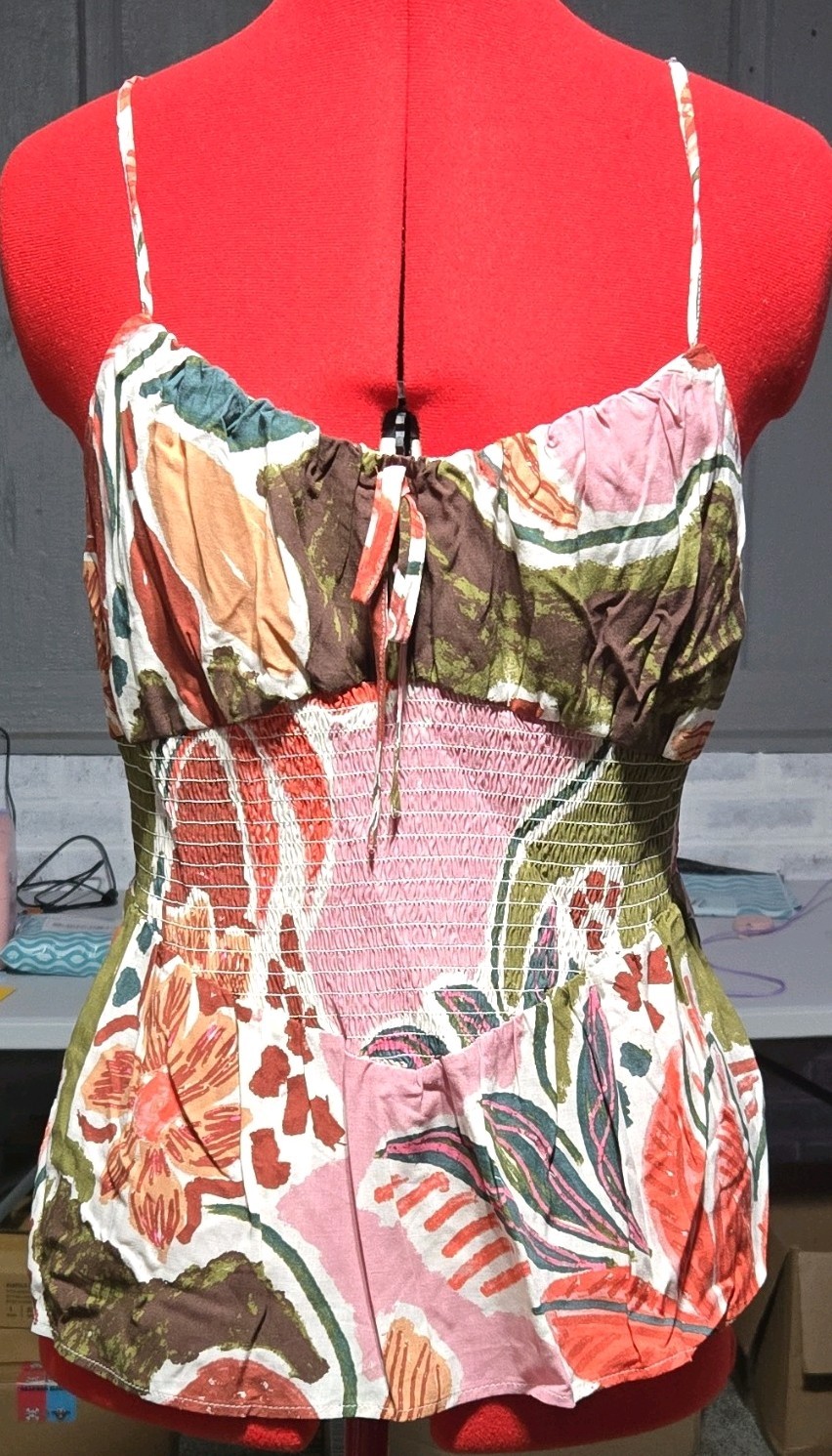 francesca’s Multicolor Floral Square Neck Smocked Woven Spaghetti Camisole Top L