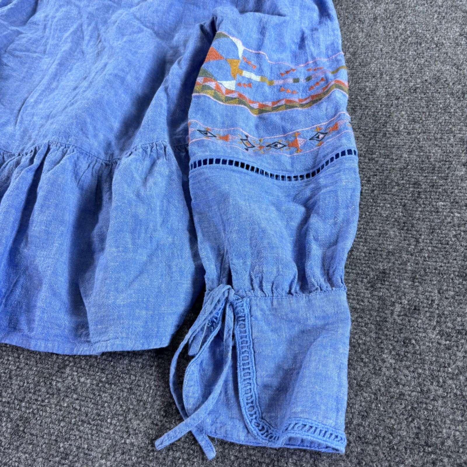 A Loves A Peplum Blouse Womens Medium Blue Embroidered Linen Blend Boho Top