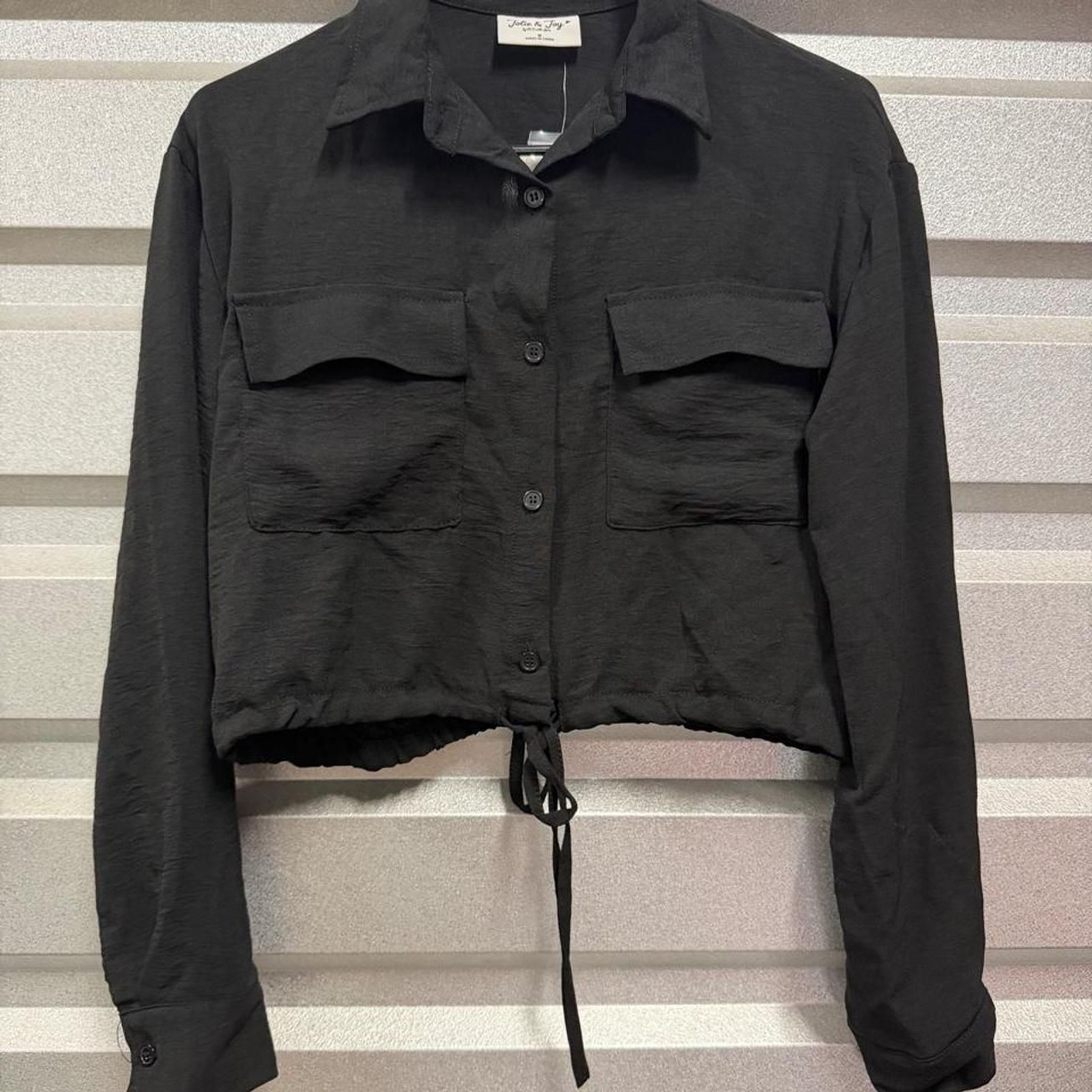 Jolie-joy Women’s Black and Grey Shirt