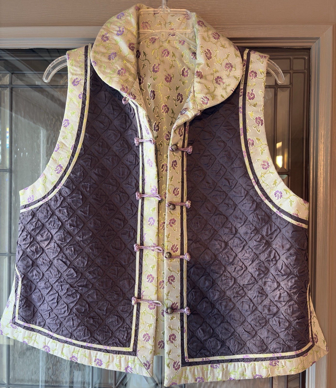 Rising Phoenix Med VTG Women’s Reversible Quilted Silk Blend Vest Asian Style