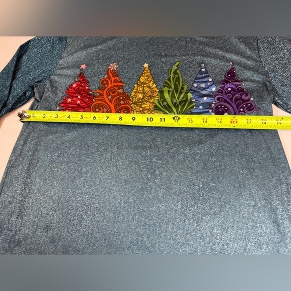 Women’s Long-sleeved T-shirt Christmas Tree Printed Round Neck large (bin B)