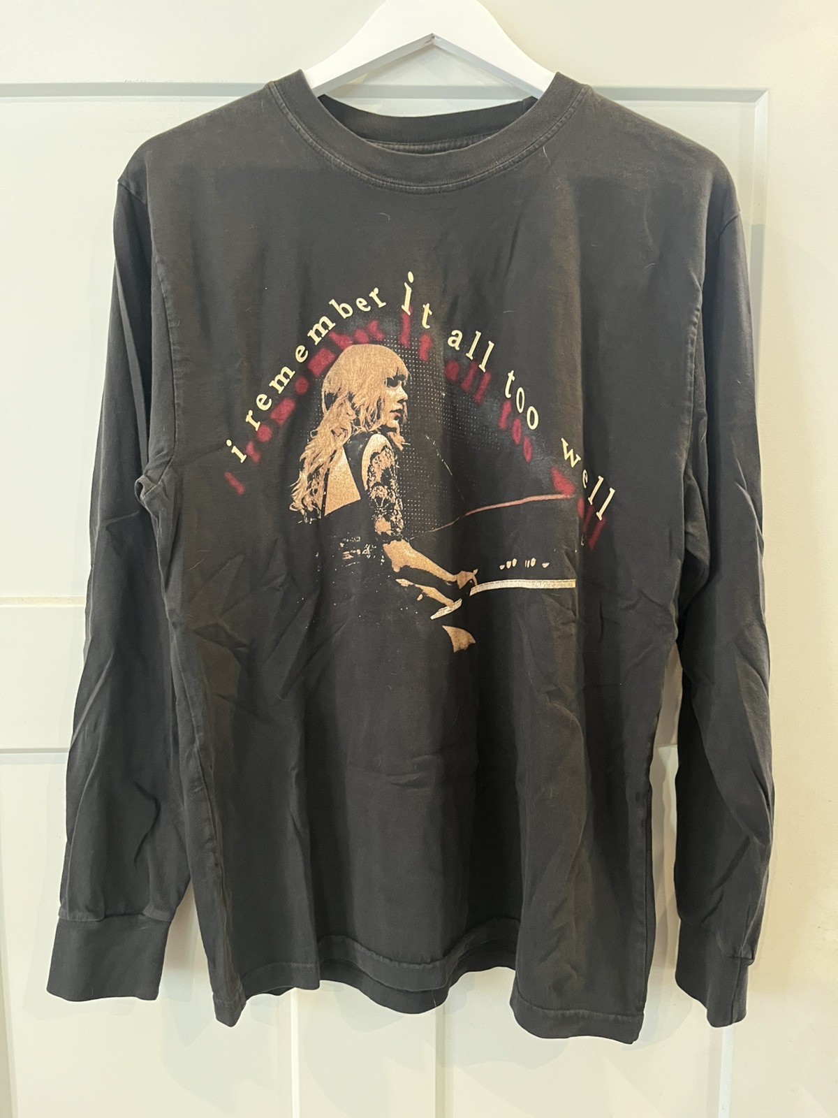 Taylor Swift Red All Too Well Black Long Sleeve Tee Shirt – Size Medium