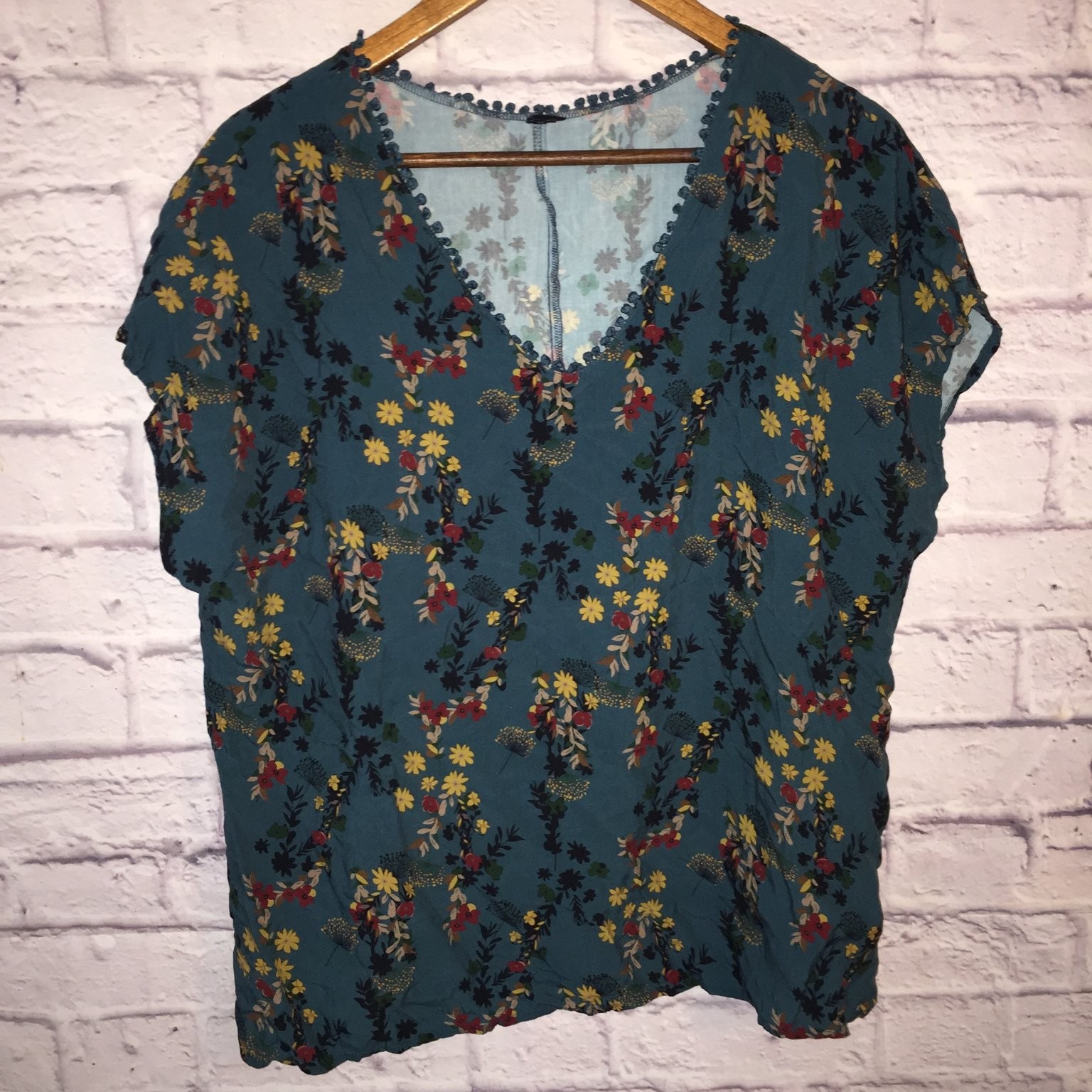 EMERY ROSE Women’s Teal Multi Floral Print Pom Pom Trim Cap Sleeve Top 1XL