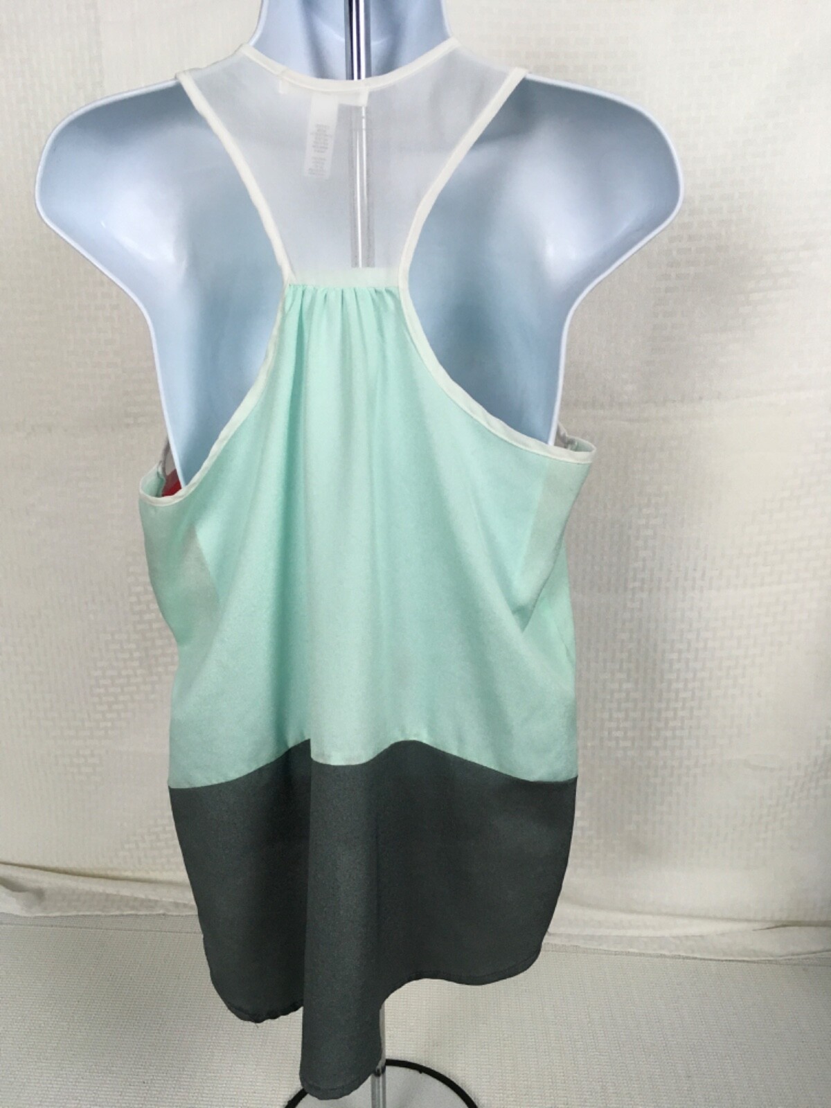 Ambiance Apparel Tank Top Sz M Semi Sheer Dark Gray Green Pink Pocket Scoop Neck